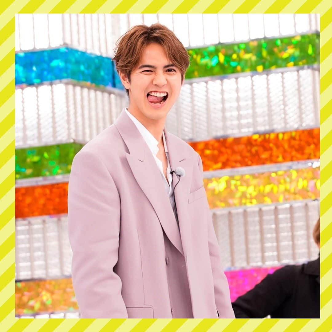 GENERATIONS高校TVのインスタグラム：「涼太が〇〇で大熱唱🎤🤣!?  センスが光るアレンジソング科の 無料視聴は明日までだよ🎸  公式Twitter @gene_kou で検索🔍 ----------------------------------- #gene高 #ジェネ高 #generations高校tv #gene #generations #ジェネ #ジェネレーションズ #generationsfromexiletribe #ldh #白濱亜嵐 #片寄涼太 #数原龍友 #小森隼 #佐野玲於 #関口メンディー #中務裕太 #ジェネ犬」