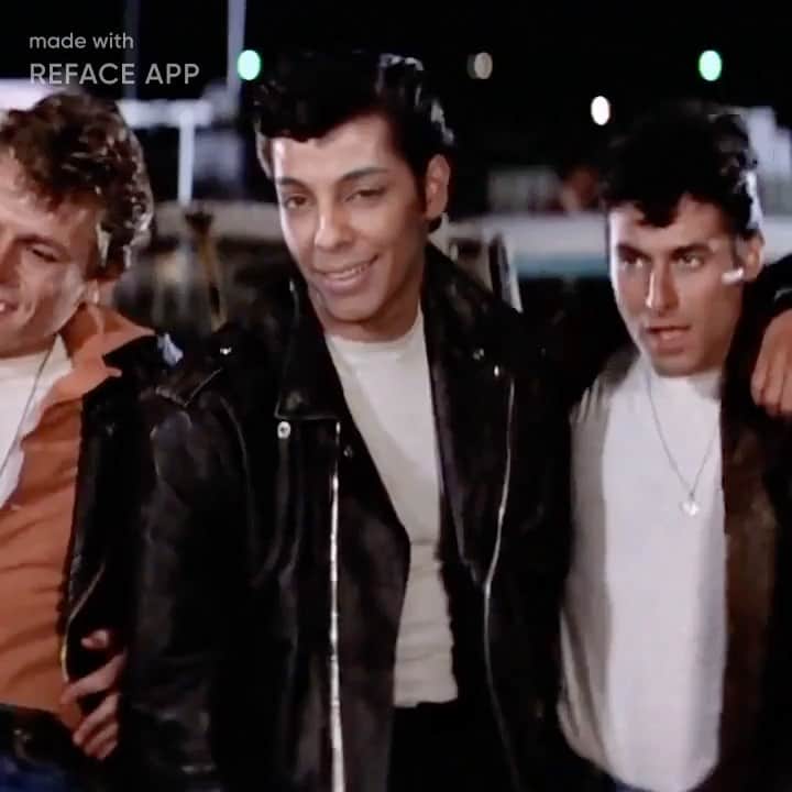 マーシャ・トマソンのインスタグラム：「Rockin’ and rollin’ and what not!✌🏽」