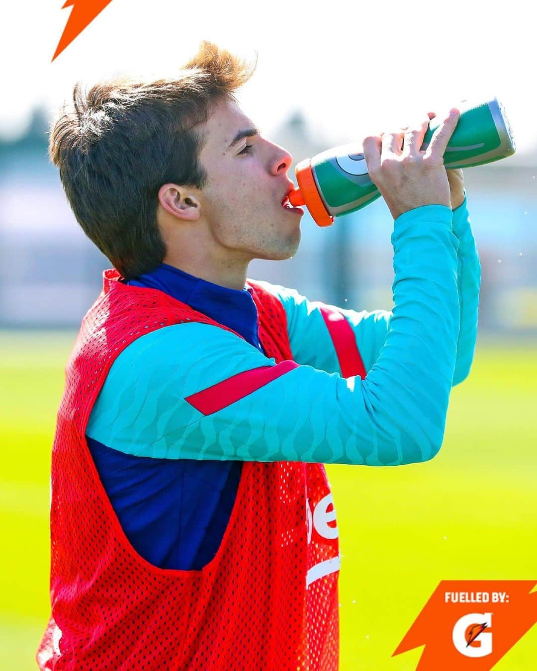 FCバルセロナさんのインスタグラム写真 - (FCバルセロナInstagram)「🔋 𝙁𝙐𝙇𝙇 𝘽𝘼𝙏𝙏𝙀𝙍𝙔 🔜 #RealSociedadBarça Last training session Último entrenamiento Últim entrenament」3月20日 23時22分 - fcbarcelona