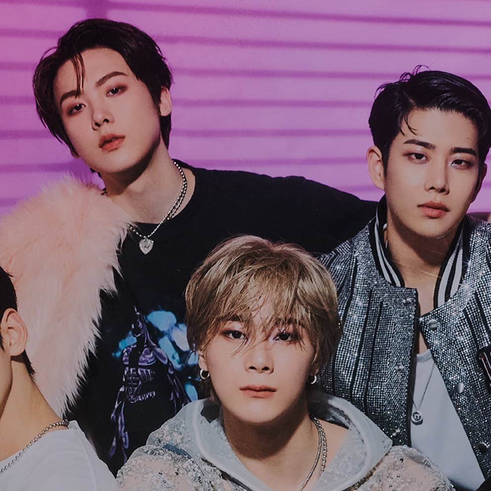 ASTROのインスタグラム：「[#아스트로] ASTRO 2ND FULL ALBUM ‘All Yours' Group Concept Photo 3 #US ver.  2021. 04. 05 6PM (KST) RELEASE  #ASTRO #All_Yours」