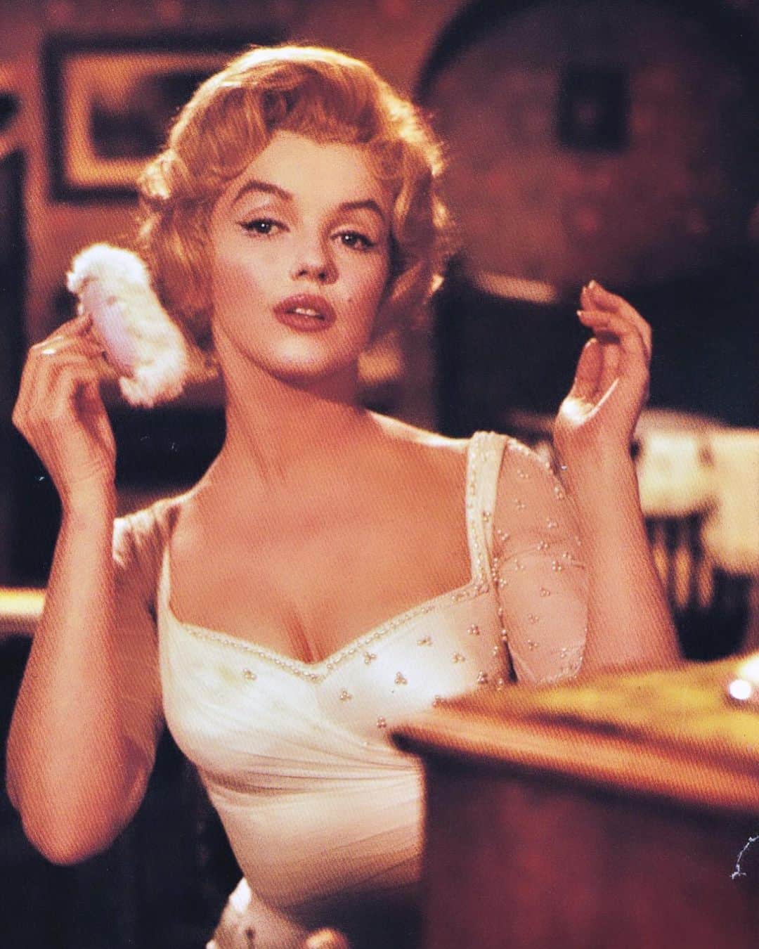 マリリン・モンローのインスタグラム：「Gorgeous Marilyn in “The Prince and the Showgirl”❤️ the details on her dress are divine」