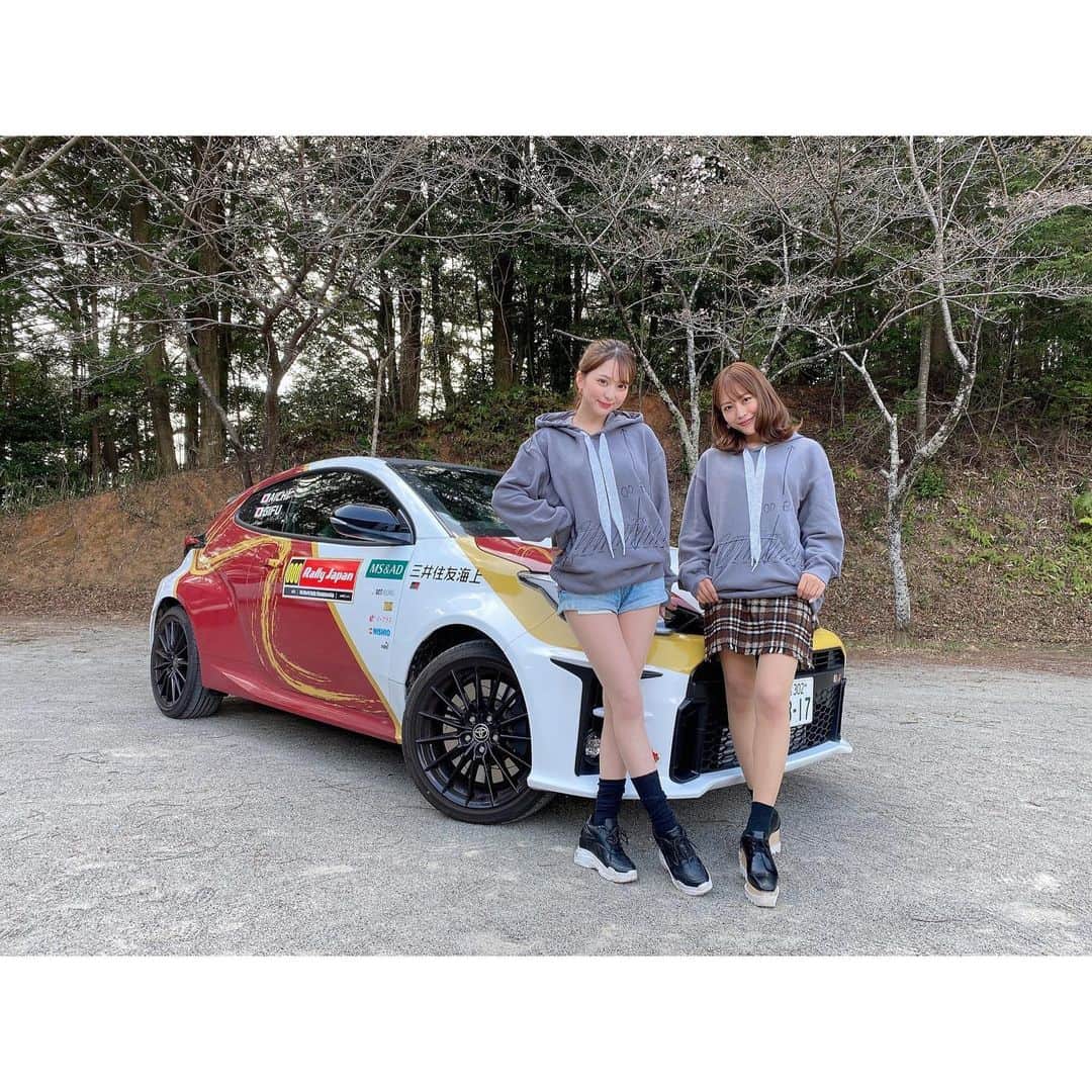 堀尾実咲のインスタグラム：「全日本ラリー選手権 新城ラリーに ラリージャパン応援サポーター として行ってきました٩( ᐛ )و  今回は みさめろ🤍みずきち コンビでした☺️  実際の会場に足を運び たくさんのことを学んだよ😊  選手の皆様へのインタビューでは、貴重なお話をお聞きすることもできました☺️✨  今回の活動で今後のラリーがもっと楽しみになりました✨☺️  #rallyjapan #rallyjapan2021 #ラリージャパン #ラリージャパン2021 #新城ラリー #新城ラリー2021 #新城 #全日本ラリー選手権 #全日本ラリー」