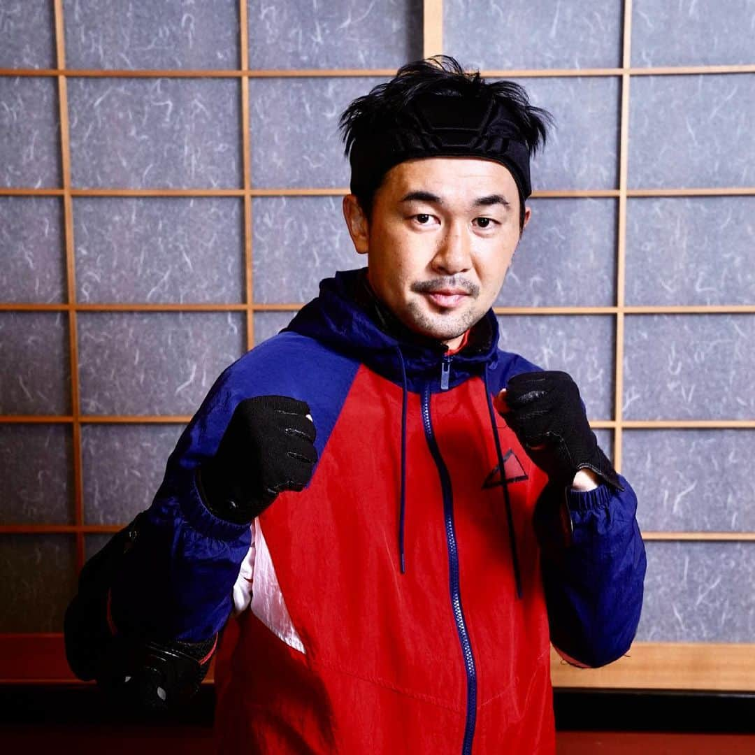 山中慎介のインスタグラム：「「戦闘中」(フジテレビ)に出演します！  放送日:2021年3月21日(日)  放送時間:19時〜21時54分  是非ご覧ください。  #shinsukeyamanaka #山中慎介 #boxing #athlete #戦闘中」