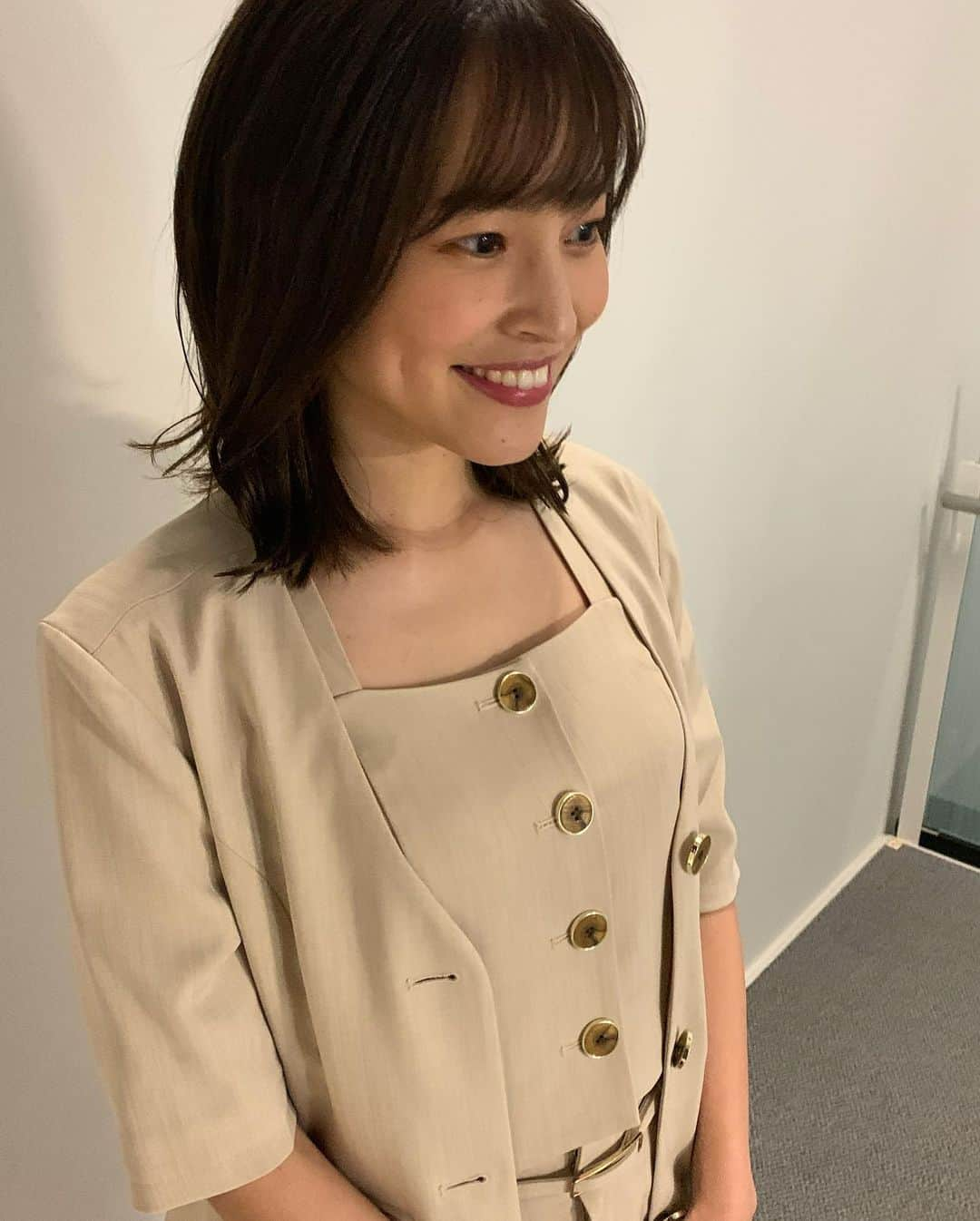 佐野伶莉さんのインスタグラム写真 - (佐野伶莉Instagram)「_ スポパラの最近の衣装👗 衣装は全て静岡PARCOのredyazelさん！ 暖かくなってきて、ノースリーブやミニ丈の衣装が楽しみです✨ これまでの衣装は、ストーリーのハイライトにまとめてます…！ ぜひ🔍#スポパラ#衣装 #redyazel」3月21日 10時55分 - reiri_sano5