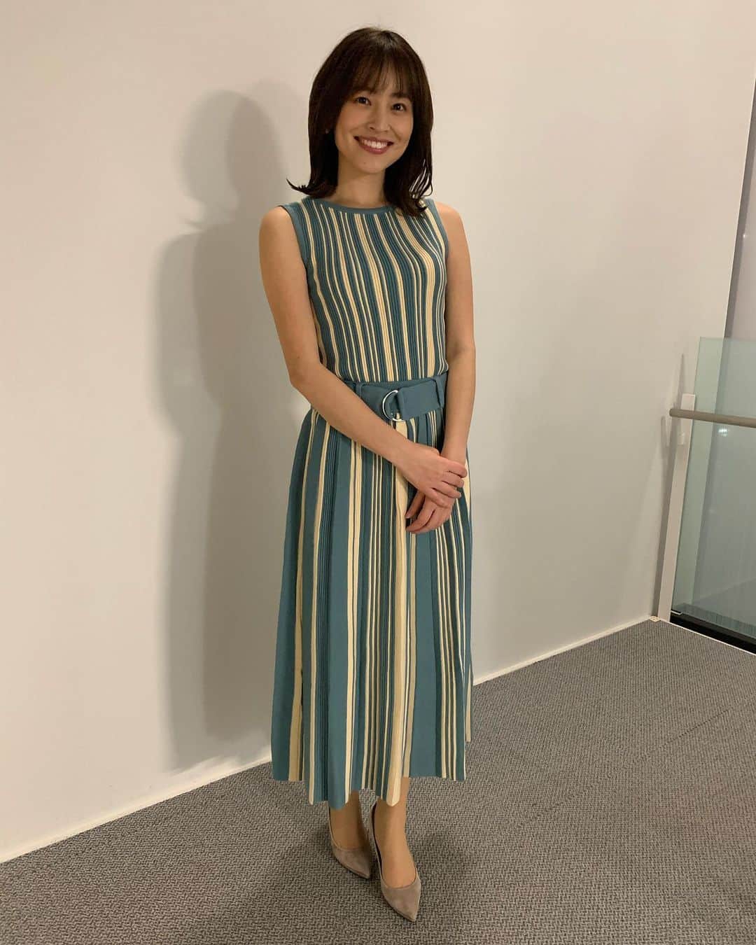佐野伶莉のインスタグラム：「_ スポパラの最近の衣装👗 衣装は全て静岡PARCOのredyazelさん！ 暖かくなってきて、ノースリーブやミニ丈の衣装が楽しみです✨ これまでの衣装は、ストーリーのハイライトにまとめてます…！ ぜひ🔍#スポパラ#衣装 #redyazel」