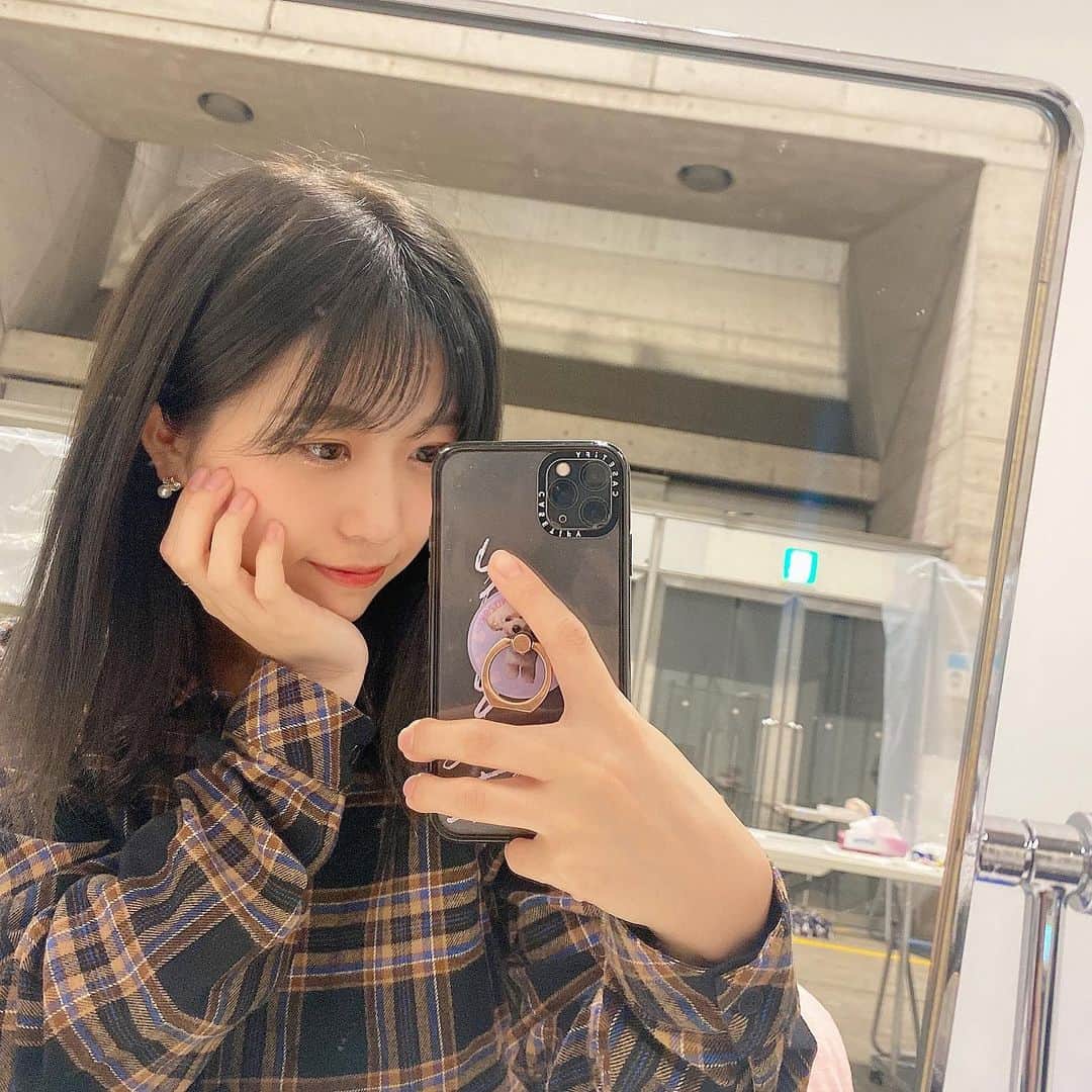 のインスタグラム：「. 先日 @rizeclinic さんで医療脱毛してきました🧸🌟  最近、まつ毛パーマしたり、ネイルしたり 美容dayをつくってるのですが、 気分も上がるし、女の子って楽しいな〜 ってなります😚。  #美容 #美容day」