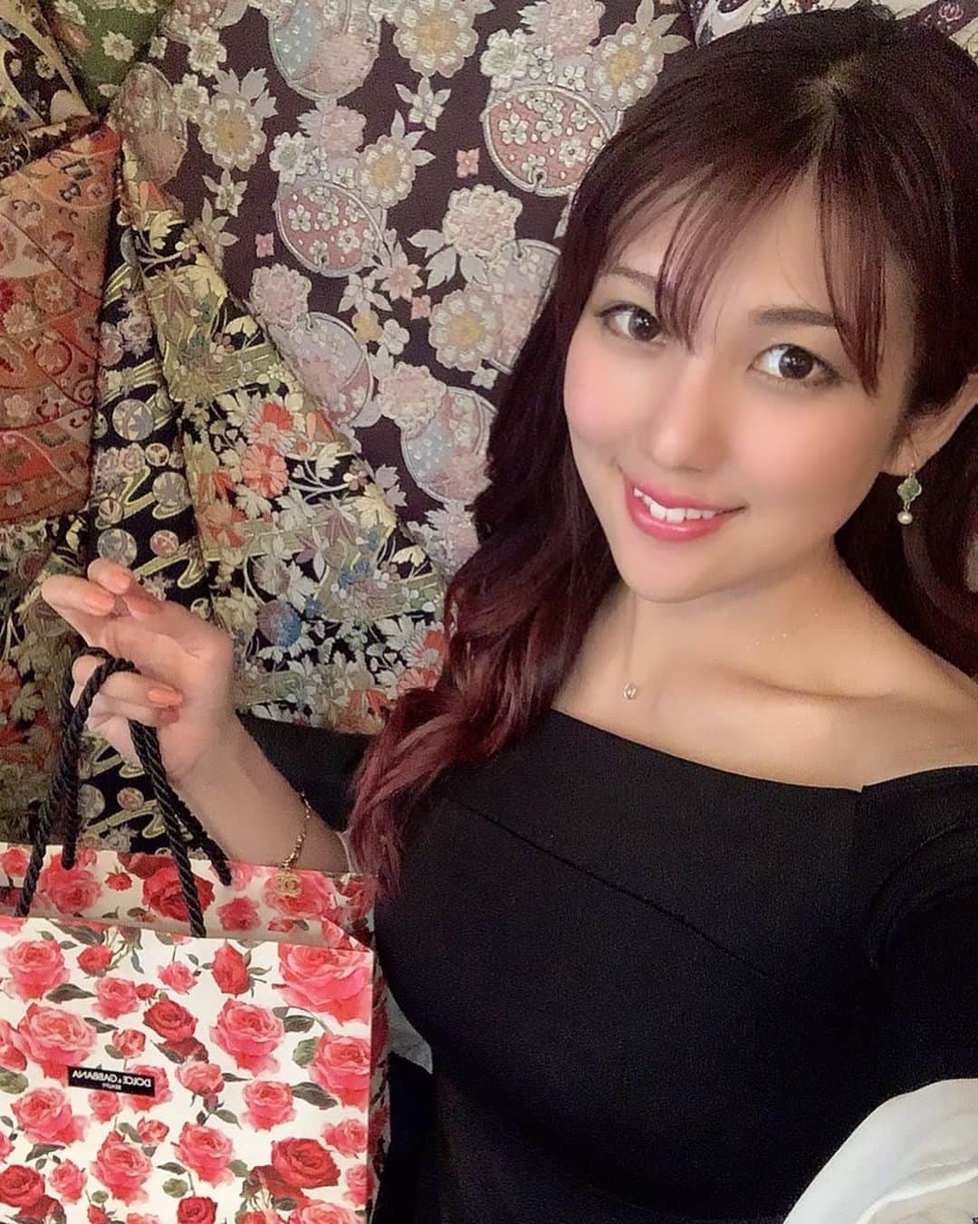 神谷麻美さんのインスタグラム写真 - (神谷麻美Instagram)「#きゅるるん 💗🥰💗🌹💗✨  #和柄 🎌💗🧡💜✨」3月21日 23時05分 - asamice428