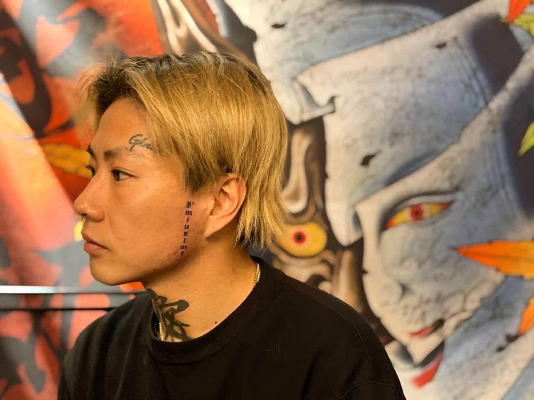 彫師美漸のインスタグラム：「@dj_ginta 銀太NEWtattoo ・ #美漸レタリング　#刺青 #彫師 #美漸 #彫師美漸 #海老名 #中目黒 #タトゥー #東京タトゥー #tokyo #tattoo #art #fashion #bizenart #bizen #문신　#Bizentattoo  #tattooer #tattooist #tattooartist #tattooart #tattooshop #japanesetattoo #銀太　#ginta」