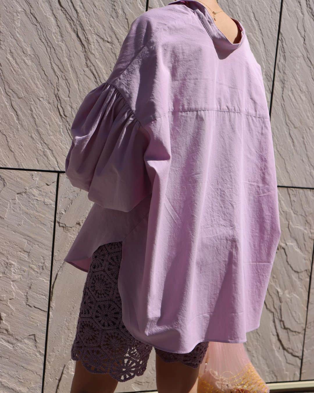 正中雅子さんのインスタグラム写真 - (正中雅子Instagram)「ライラックカラー🍇 * ちなみに、ショートパンツはこのパープルもありますよ♡ * #MACHATT #masaco服」3月22日 14時21分 - masacoshonaka