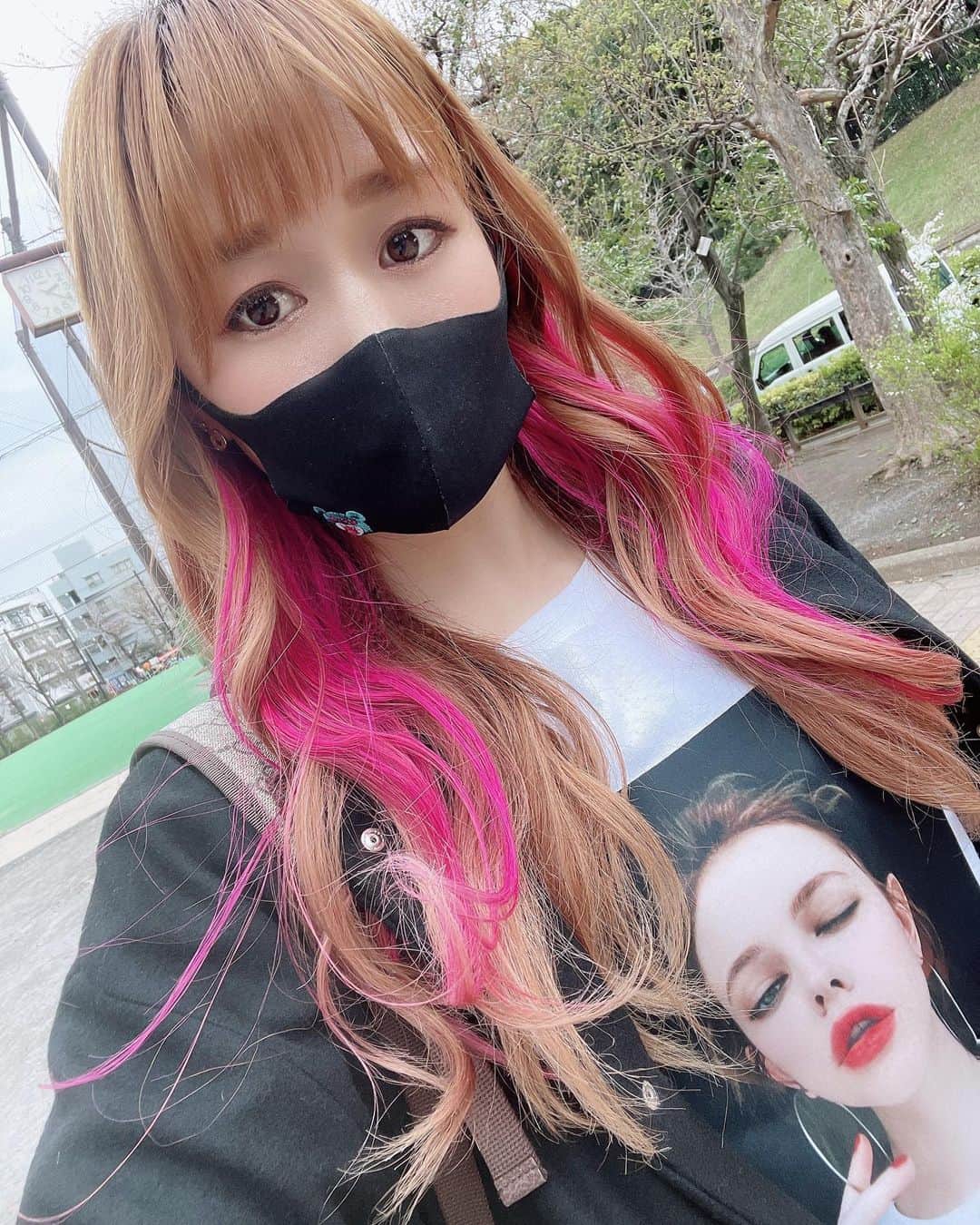 のインスタグラム：「とある撮影してきたよん😊  お楽しみに✨  #stardom #shooting #photography #enjoy」