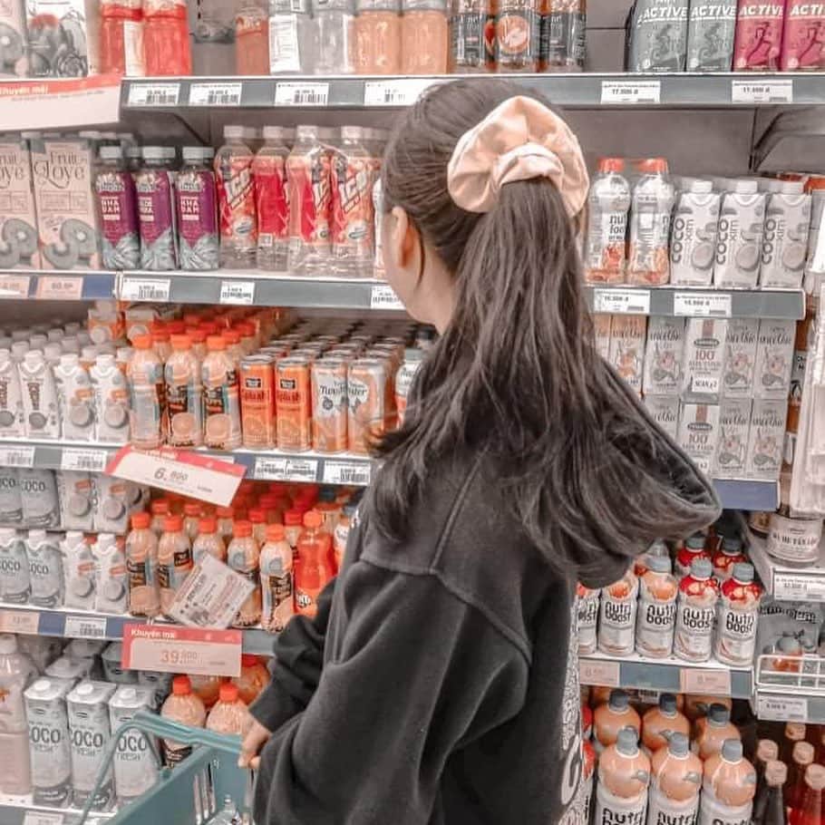 hina_officialのインスタグラム：「❤️❤️❤️ 📸#cindy  edit#helly」