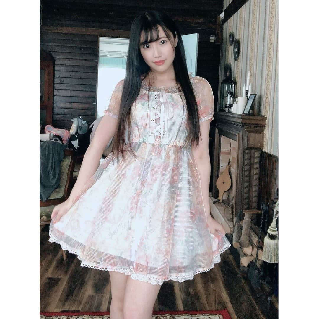 星川沙羅のインスタグラム：「ㅤㅤㅤㅤ ㅤㅤㅤㅤ ㅤㅤㅤㅤㅤㅤㅤㅤ ㅤㅤㅤㅤ ワンピースってドレスに近いから好き👗  ㅤㅤㅤㅤ #グラビア #グラビアアイドル #グラビアモデル #モデル #グラドル #グラドル自画撮り部  #セクシー #セクシー系  #谷間フェチ #巨乳 #美乳 #Fカップ #Fカップ美巨乳#sexy #sexyphoto #photo #星川沙羅　 ㅤㅤㅤㅤ ㅤㅤㅤㅤ ㅤㅤㅤㅤㅤㅤㅤㅤ ㅤㅤㅤㅤ ㅤㅤㅤㅤ ㅤㅤㅤㅤ」