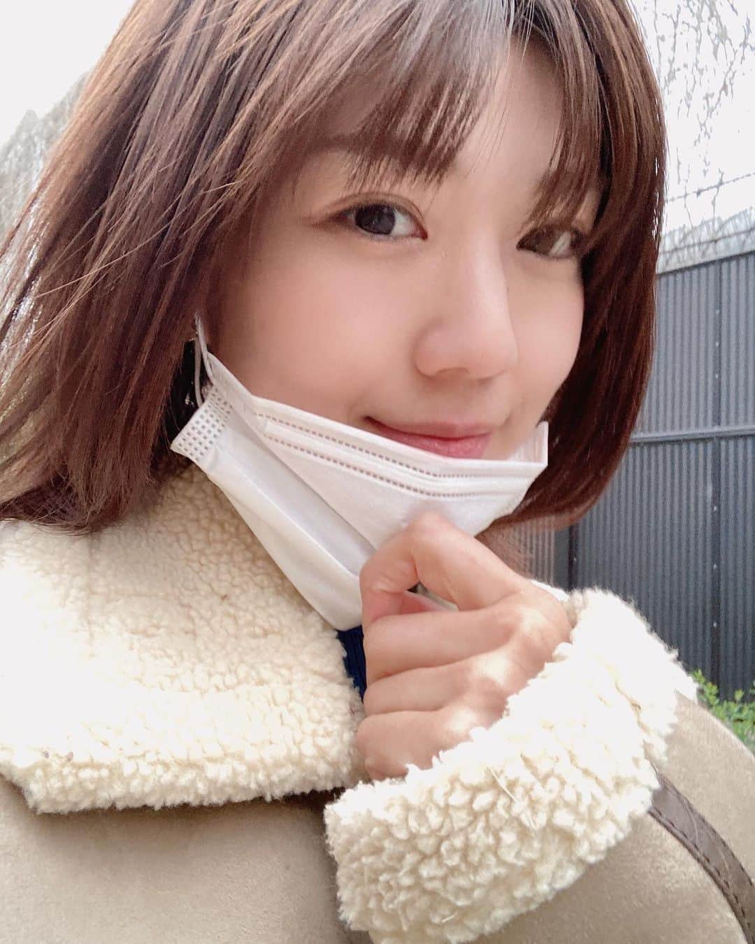 藤木由貴さんのインスタグラム写真 - (藤木由貴Instagram)「また普段使いしていたピアスを無くしてしまって。ガーンです。 それから可愛い相棒を探す旅にでてるんだけど、なかなかお気に入りは見つからないな〜。 別れと出逢いの季節だもんな〜🤝 . #相棒といいつつ #なくすの何回目だろう #ごめんよ #新しい出逢い #次こそは #藤木由貴」3月22日 17時17分 - yuki.grm