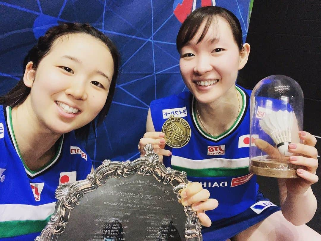 永原和可那さんのインスタグラム写真 - (永原和可那Instagram)「. YONEX All England Open 2021🇬🇧🏸 . まずコロナ禍の中で大会を開催していただいたこと、 そしてサポートをしてくださった全ての方々に 感謝しています。 . やっとこの舞台で優勝することができ嬉しいです☺️🥇 まだまだレベルアップできるように これからも頑張ります💪🏻💪🏻 時差のある中、日本からも沢山のご声援を ありがとうございました🇯🇵🙏 . Thank you all for your support 🏸🇬🇧🙏  #yonex #Allengland  #chanpion  #badminton  #bardjapan  #hokutobank #thankyou  📸Credit for BWF」3月22日 22時43分 - wkn0109