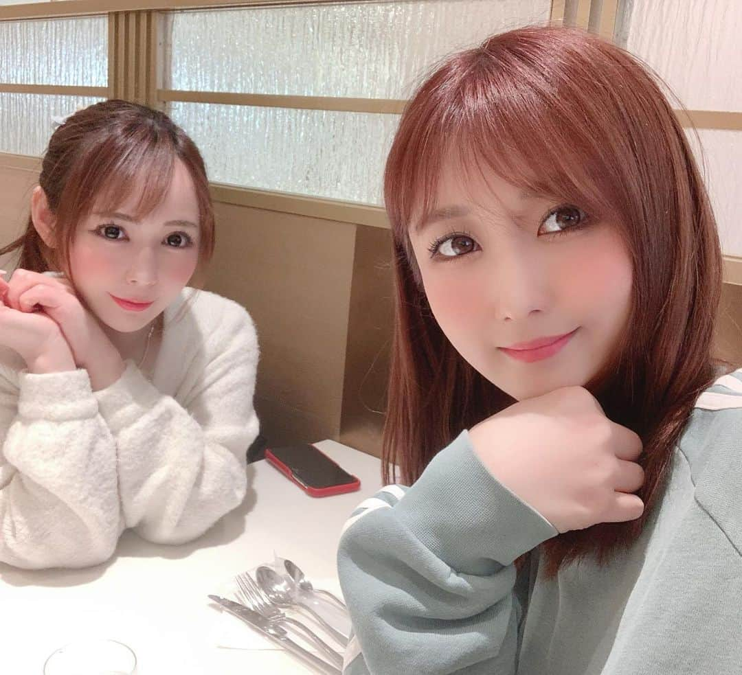 大槻ひびきさんのインスタグラム写真 - (大槻ひびきInstagram)「フルーツクレープ🧡」3月23日 1時30分 - yanhibi0221