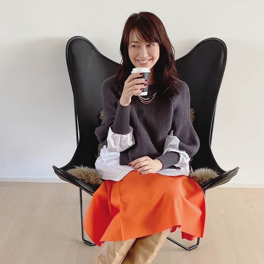 森口瑤子さんのインスタグラム写真 - (森口瑤子Instagram)「. . 朝カフェ。 . #おはようございます  #待ち時間」3月23日 8時12分 - yokomoriguchi_official