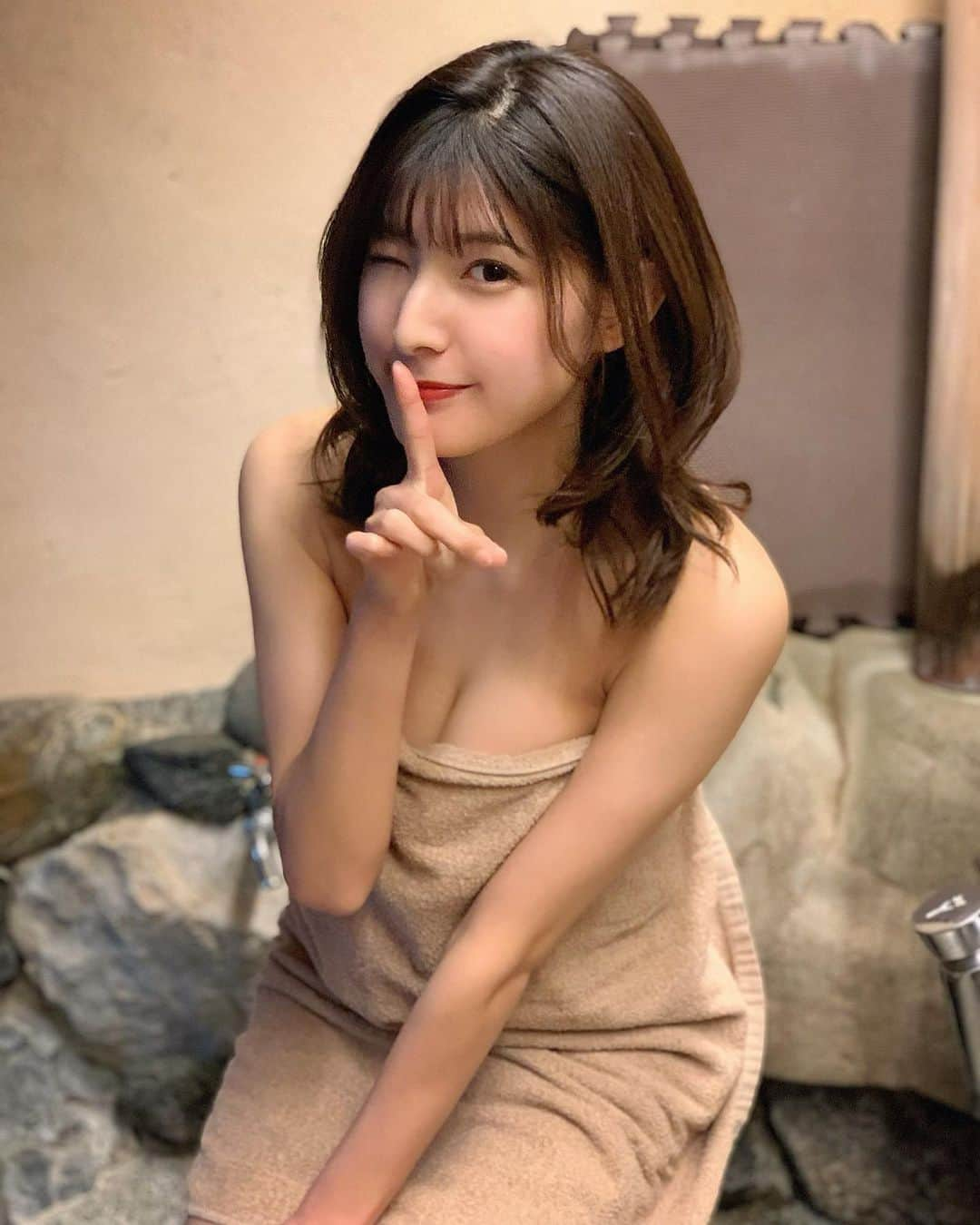 彩川ひなののインスタグラム