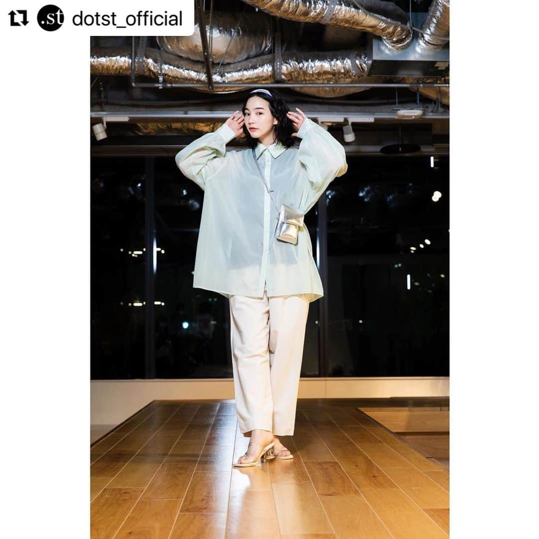 のん（能年玲奈）さんのインスタグラム写真 - (のん（能年玲奈）Instagram)「#Repost @dotst_official with @make_repost ・・・ 【どっと楽しい！インスタライブ！】 ”のん”がセレクトしたコーデをどっとプレゼント！ 応募方法は @dotst_official のストーリーズからご確認下さい。 ※ストーリーズはハイライトから確認できます。  @non_kamo_ne  #ドットエスティ #どっと楽しいドットエスティ」3月23日 16時29分 - non_kamo_ne