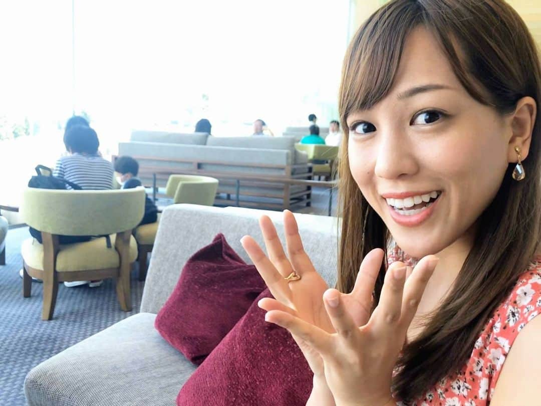 久保円華のインスタグラム：「今夜23:15〜のロンドンハーツは、女子アナが選んだ好きな芸人GPです！ ﻿ ﻿ SATVアナも協力させてもらいましたが、結果は...🤭﻿ ﻿ 私は10年前にミス福娘として、同じく芸人さんGP回に協力させてもらいました。﻿ ﻿ アナウンサーになるとも思っていなかったですし、このご縁に驚いています。大学時代が10年前ってことにも😱笑﻿ ﻿ 前回も今回も制作者の方の"ここまでやるのか"を感じる部分がありました。﻿ ﻿ 放送が終わったらどこかで書こうと思います。﻿ ﻿ ﻿ #ロンドンハーツ #テレビ朝日 #静岡朝日テレビ #久保円華﻿ ﻿ ﻿」