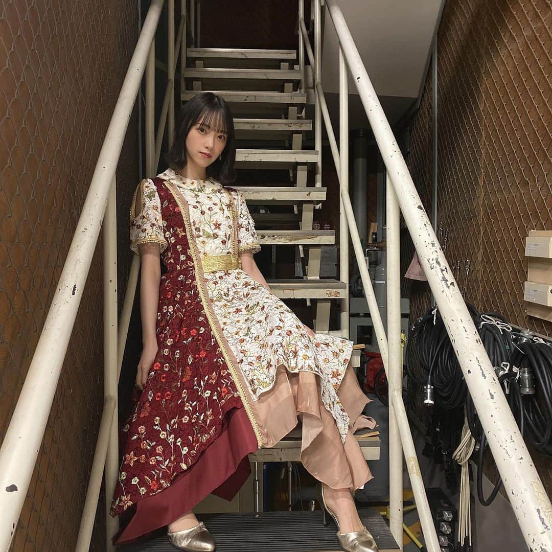 堀未央奈さんのインスタグラム写真 - (堀未央奈Instagram)「🌸  シブヤノオト ありがとうございました〜 いろんな卒業ソングか聞けて 楽しかったです  明日はpremium music 歌番組はラストです 楽しみます🕊  いまは髪ボブです〜 しばらくボブ〜 ボブのヘアアレンジ研究する☺︎  #乃木坂46 #堀未央奈」3月24日 0時09分 - horimiona_official