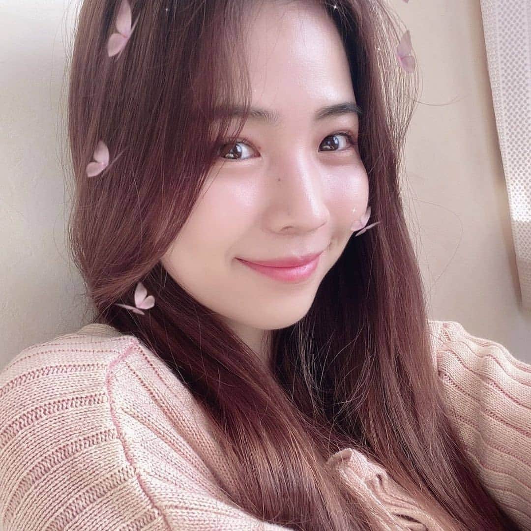 マヤ（勝村摩耶）さんのインスタグラム写真 - (マヤ（勝村摩耶）Instagram)「So pretty ❤️❤️❤️ . . Follow @_MayaKatsumura for more content . . © @niziu_artist_official . . #MAYAKATSUMURA #MAYA #NiziU #ニジュー #니쥬 #NiziUMaya #JYP #WithU #MakeYouHappy #Stepandastep #Take_a_picture #Poppin_Shakin」3月24日 18時28分 - _mayakatsumura