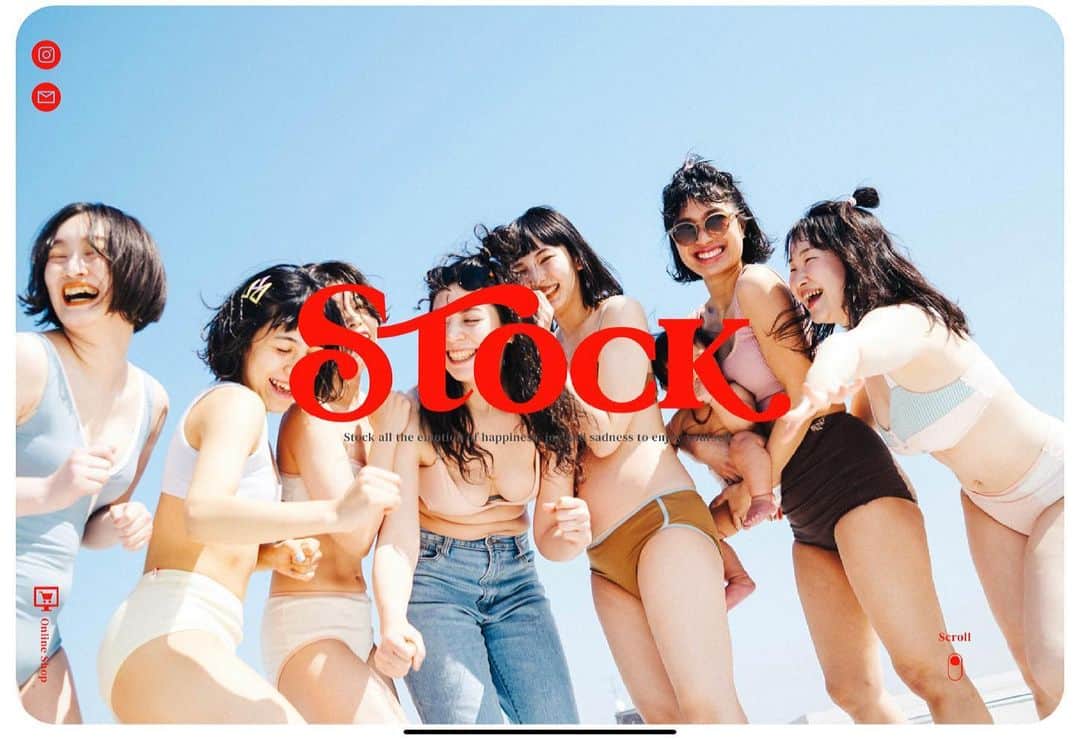 花盛友里のインスタグラム：「ついに本日、念願のわたしの下着ブランド”stock”がスタートします。  幸せも喜びも悲しみだってぜんぶひっくるめて、自分を楽しむ気持ちをストックしてほしい。それが、みんながモデルになれるランジェリーブランド＜STOCK＞の想い。せっかく生まれてきたんだから、自分でいることめいっぱい楽しもう！　  わーーーーい！ 最高の38歳の誕生日、とても幸せ！  ブランドを始めるにあたって、どんなヴィジュアルにしよう、、、、ってまず考えちゃってたわし。（職業柄？）  色々悩みに悩んだ末、やっぱハッピーは青空から来るっしょ！！！それしかない！！！！  って心を決めて、モデルオーディションをして、こんなにも可愛い子たちを撮影することができました。  ヘアメイクで参加してくれた木部さん、アシスタントのカトさん、ずっと一緒に制作をしてくれて、土日や早朝にもメールしちゃうわたしに、すぐに返信をくれるデザイナーの澤柳さん、豊島の松鐘さん、即答でいつも答えてくれるzozoチームの尾田さん、マミさん、HP手伝ってくれた旦那さん。他にもたーーーーくさんの人の支えがあってできました。  あーーー考えてたら泣けてくる。。 まだ始まってないのにw （ショップページオープンはお昼の12時！！）  そして何より、こうして撮影させてくれる可愛い可愛い女子たちに最大の敬意を💕i love you !!!!  これからも地道にゆっくりゆっくり進んで行けたらなぁと思うのでどうぞよろしくお願い致します🌈」