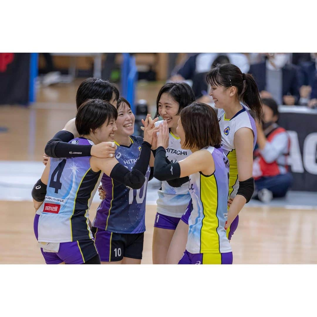 小池杏菜さんのインスタグラム写真 - (小池杏菜Instagram)「2020/21V.LEAGUE・V.Cup 沢山の応援ありがとうございました‼︎  今年はコロナ禍で難しい状況の中での開催となりましたが、試合を無事に終えれたこと、支えてくださった皆様に感謝します。本当にありがとうございました！  リヴァーレはこれからも前進していきます。  引き続き応援のほど、よろしくお願いします‼️  写真お借りしました🙇🏻‍♀️」3月24日 9時34分 - ancoromochi1216