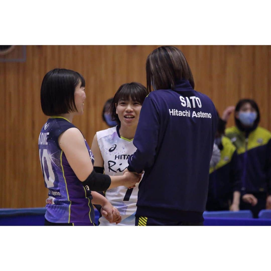 小池杏菜さんのインスタグラム写真 - (小池杏菜Instagram)「2020/21V.LEAGUE・V.Cup 沢山の応援ありがとうございました‼︎  今年はコロナ禍で難しい状況の中での開催となりましたが、試合を無事に終えれたこと、支えてくださった皆様に感謝します。本当にありがとうございました！  リヴァーレはこれからも前進していきます。  引き続き応援のほど、よろしくお願いします‼️  写真お借りしました🙇🏻‍♀️」3月24日 9時34分 - ancoromochi1216