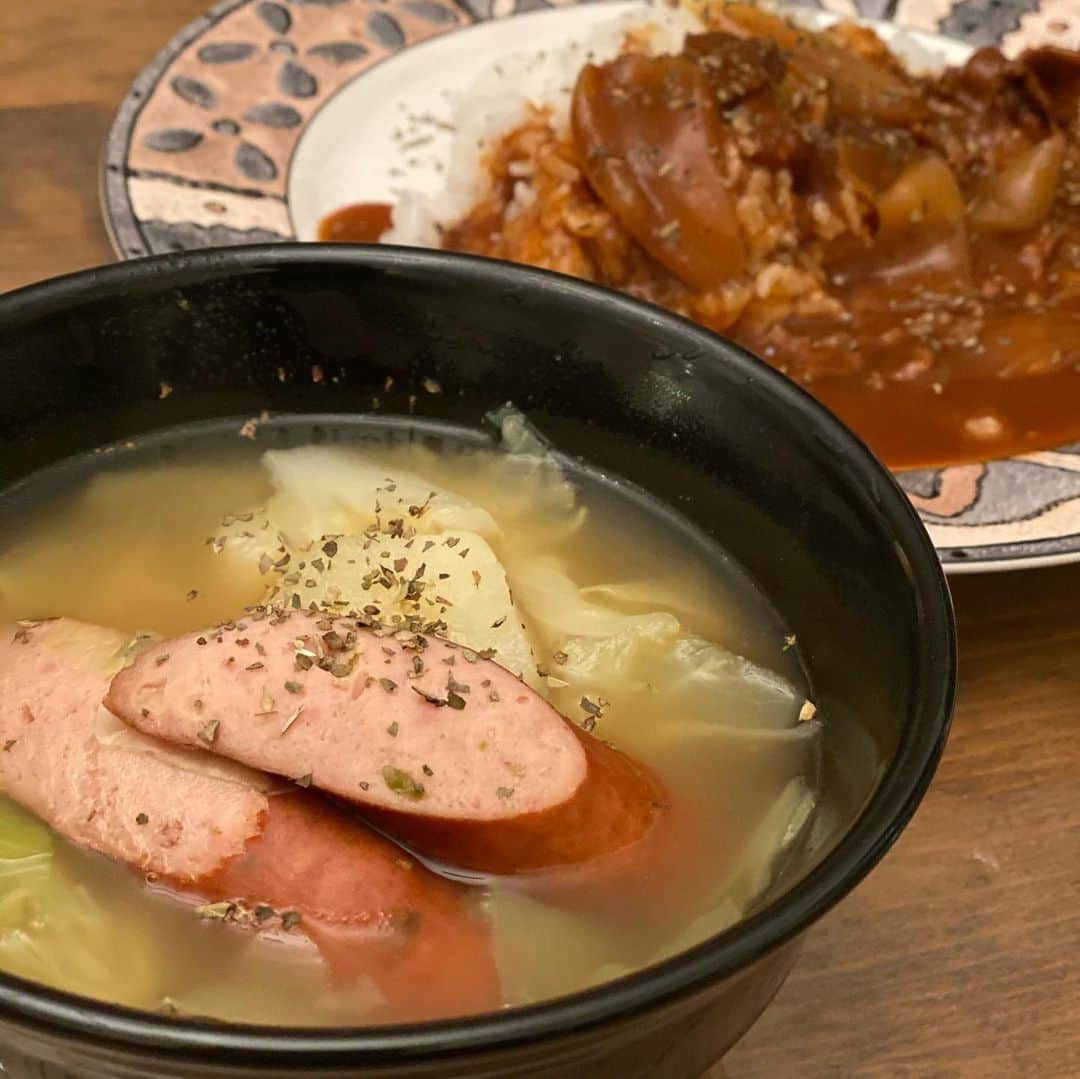 山口俊さんのインスタグラム写真 - (山口俊Instagram)「ハヤシライスの気分。  #ハヤシライス  #ポトフ #ナスチーズウィンナー #cooking  #料理男子  #食べたい人はイイねお願い」3月24日 12時22分 - shun.yamaguchi_official