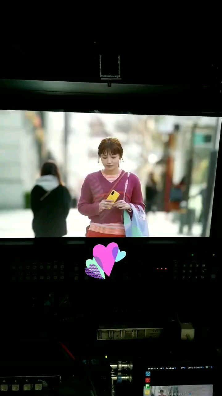着飾る恋には理由があってのインスタグラム：「ルンルン真柴さん🧡 物語の舞台は「表参道」✨  #着飾る恋には理由があって #着飾る恋 #川口春奈 #tbs #火曜ドラマ」