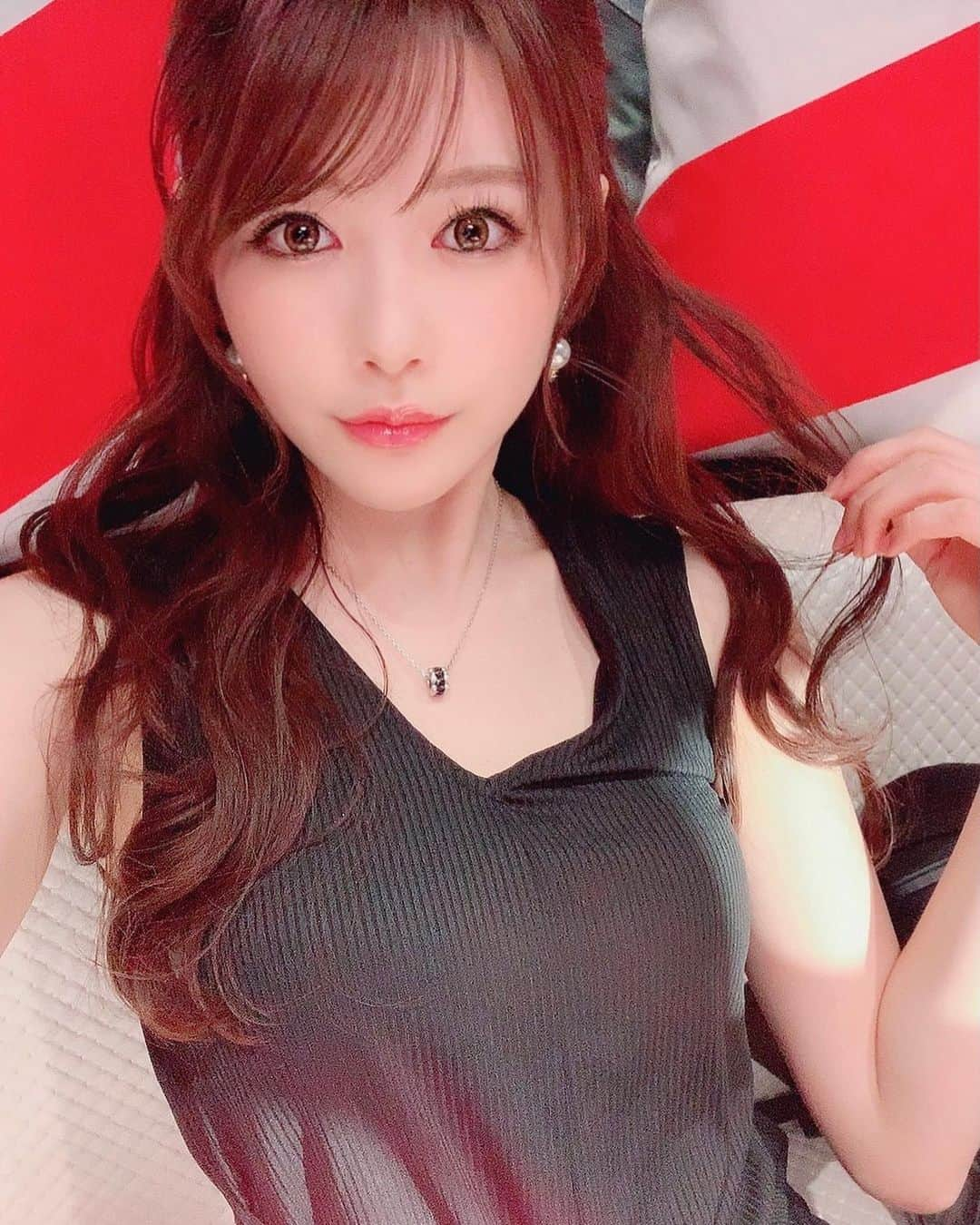 相沢みなみさんのインスタグラム写真 - (相沢みなみInstagram)「\セクシー女優の本気の歌バトル🎤/ . BSスカパーとスカパー！ オンデマンドで同時配信💕 . 【放送日】 「セクシー女優カラオケグランプリ～キラキラした思い出を添えて～」 3月30日(火) 24:00～25:00 . #相沢みなみ  #スカパー」3月24日 14時07分 - epoint2016