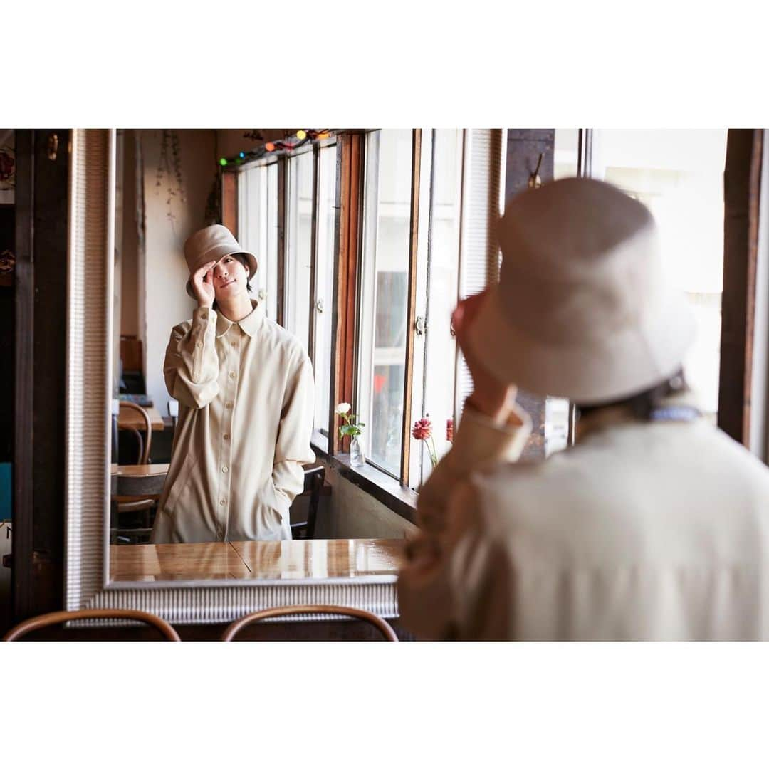 和田颯さんのインスタグラム写真 - (和田颯Instagram)「H.W. BUCKET HAT BEIGE / BLACK 2021.03.26 19:00〜」3月24日 19時21分 - da_ice_hayate_wada