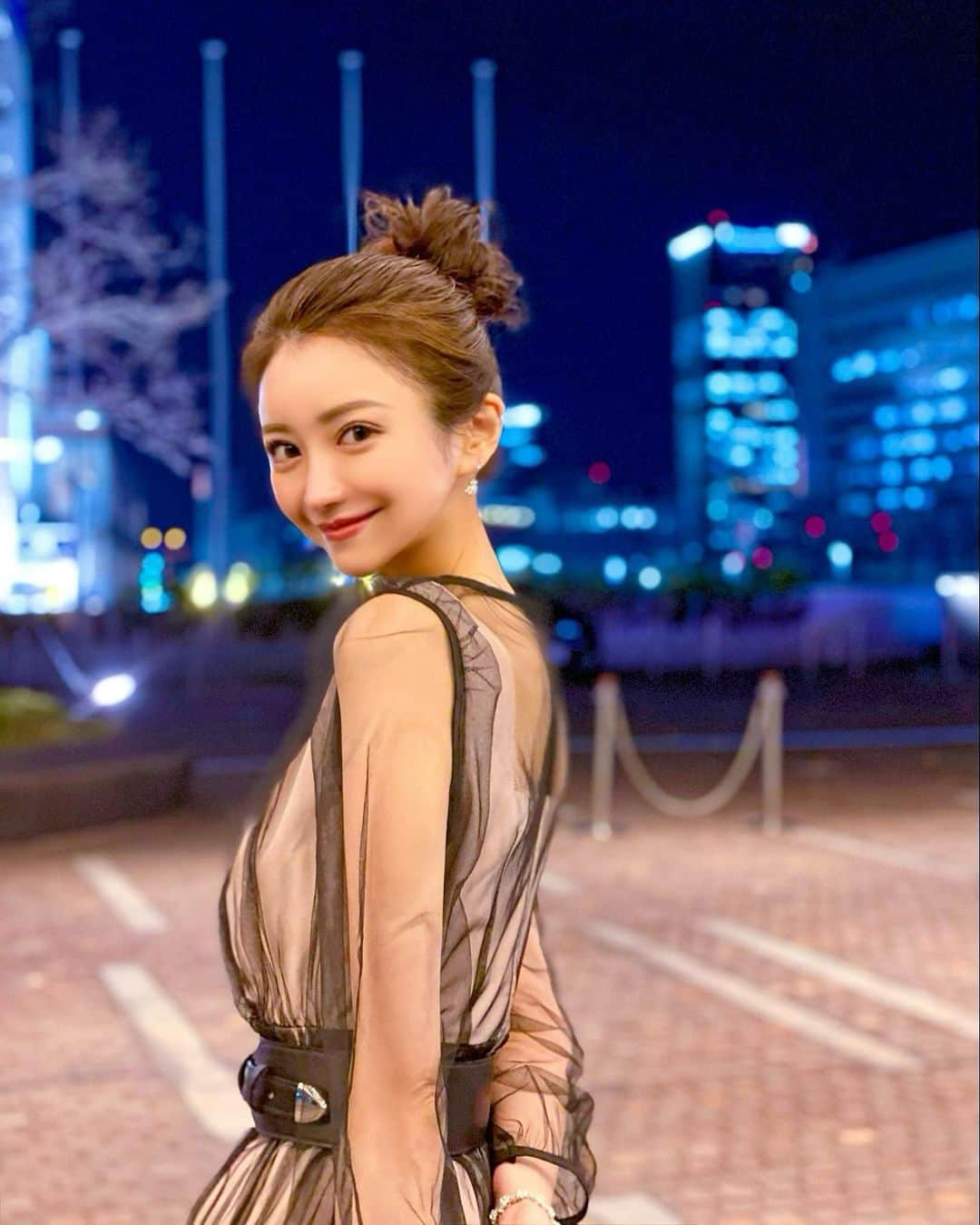 愛沢えみりさんのインスタグラム写真 - (愛沢えみりInstagram)「NAGOYA🌃🌟 emiriawizの名古屋タカシマヤpopupありがとう ございました☺️🤎」3月24日 22時26分 - emiri_aizawa