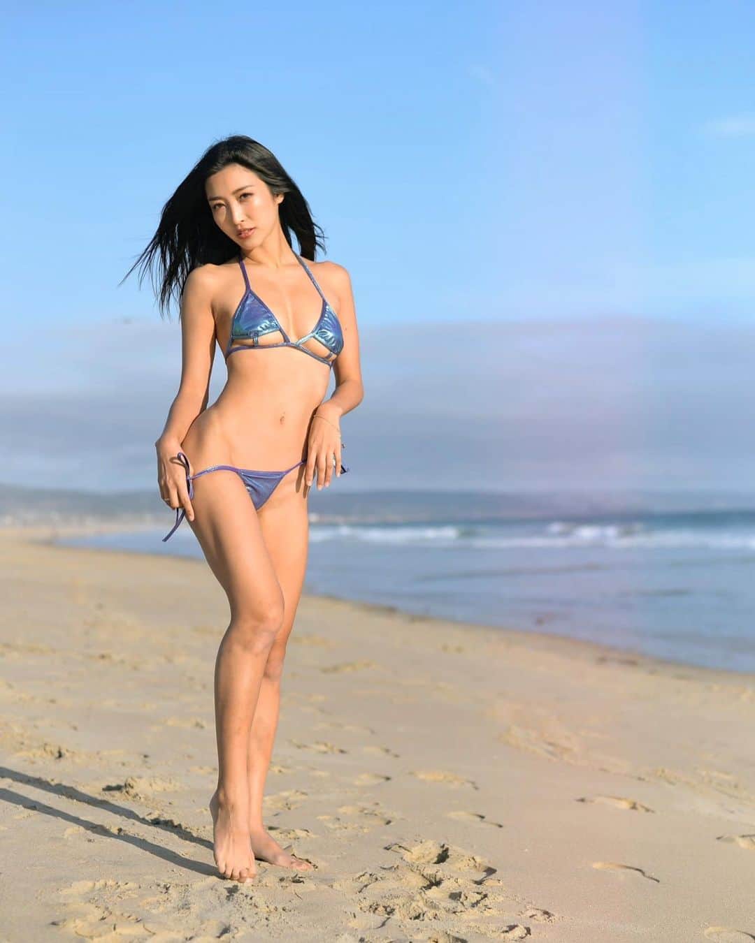 水川スミレさんのインスタグラム写真 - (水川スミレInstagram)「If you only had a week to live  I bet you wouldn’t allow yourself to suffer over a little crap. 何が一番大切か自分しかわからない。  #beach #LA#newportbeach #bikinimodel #bikinigirl #swimsuit #workoutmotivation #workout #asiangirls #japanesegirl」3月25日 1時13分 - mizukawasumire