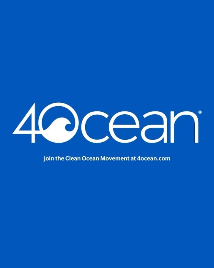 ブロディ・ジェンナーのインスタグラム：「Happy Earth Day! @4ocean love you guys and THANK YOU 💙」