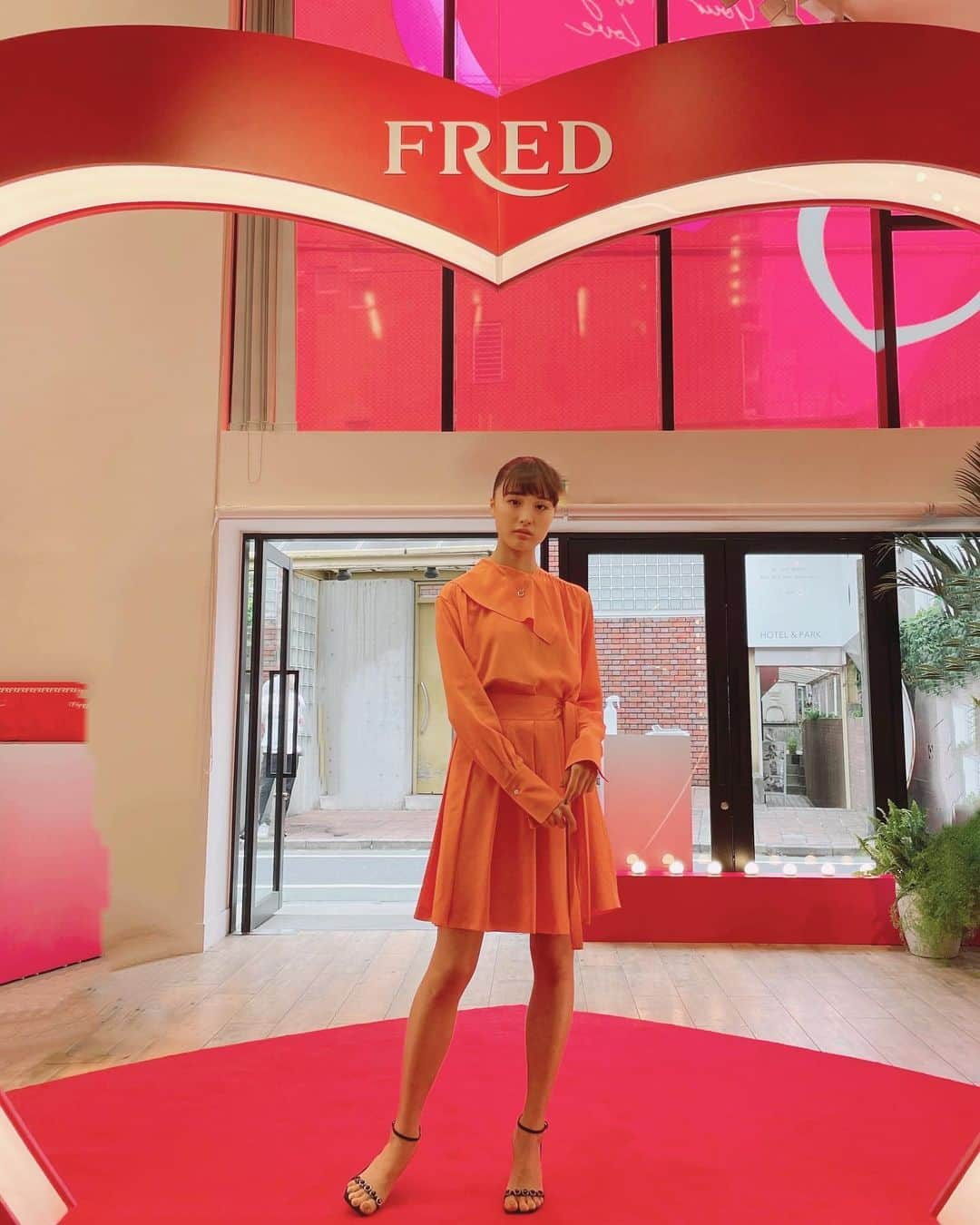 大友花恋さんのインスタグラム写真 - (大友花恋Instagram)「FRED…💕  #FREDxBATSU #FREDPrettyWoman #YourWayYourLove #FREDJewelry #vvb #victoriavictoriabeckham」4月22日 21時56分 - karen_otomo