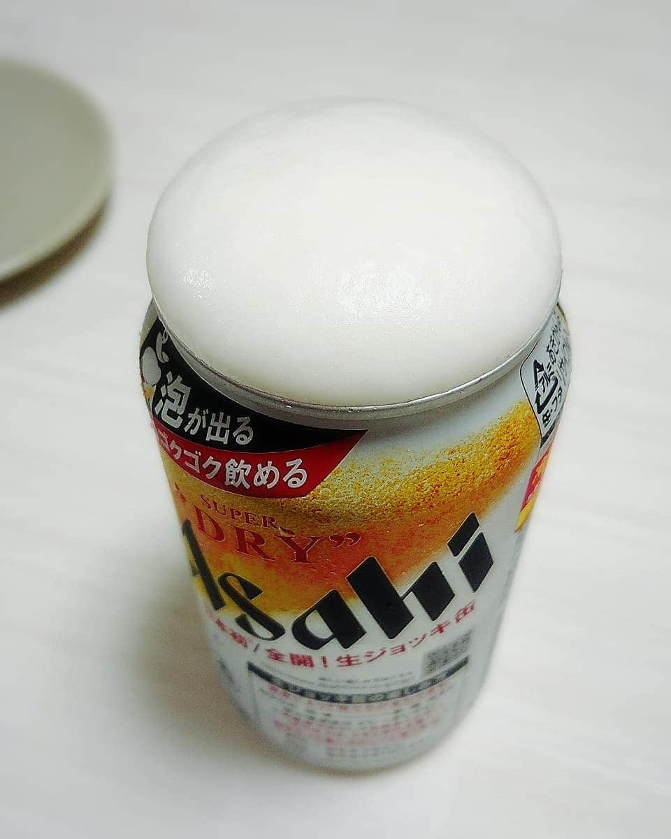 中田有紀さんのインスタグラム写真 - (中田有紀Instagram)「話題の泡が出る缶ビール❗ 今回ようやく買えました。 本当にあわあわだ～💨楽しい😆🎶 #スーパードライ #生ジョッキ缶 #こんもり」4月22日 23時39分 - akinakada0508