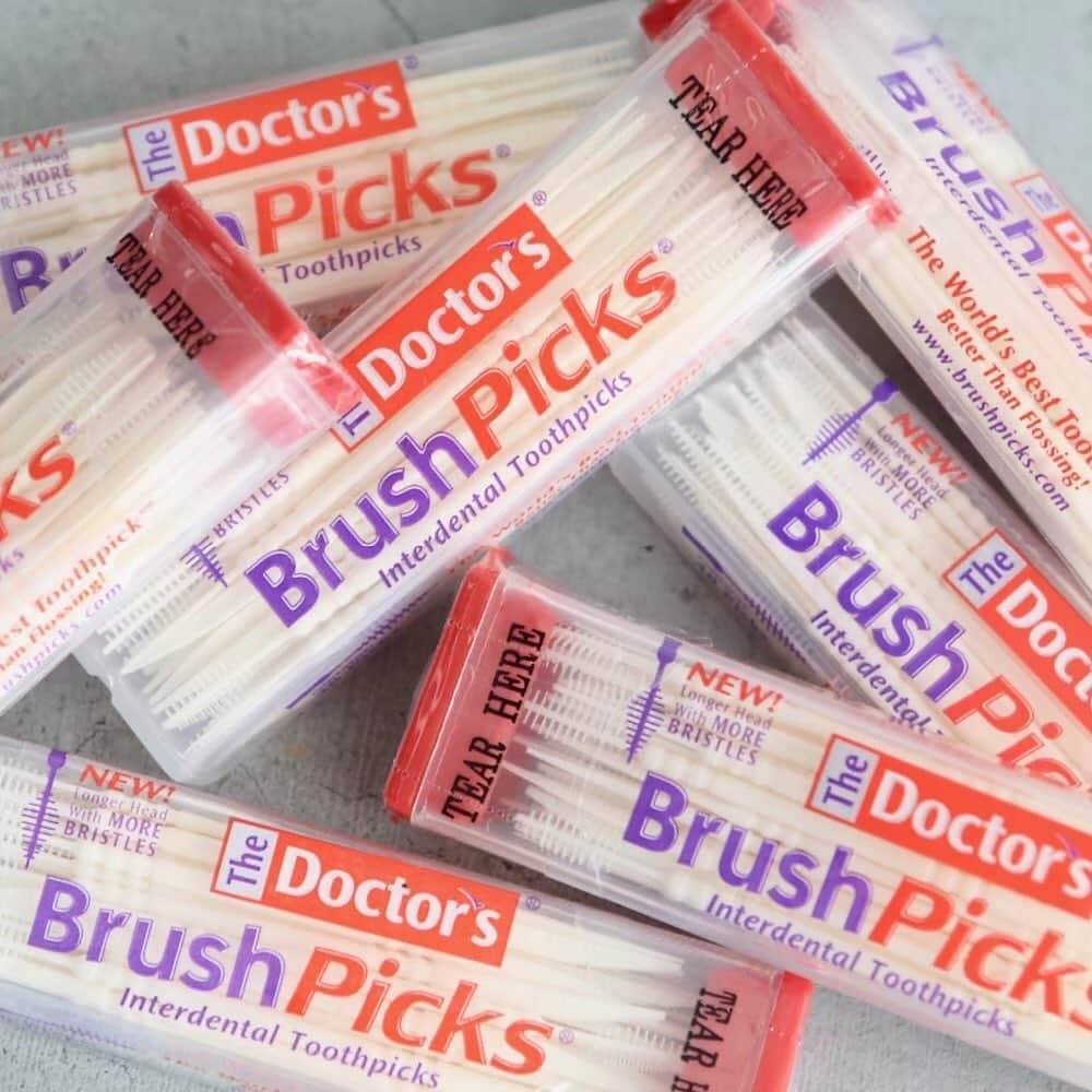 wonder_mountain_irieさんのインスタグラム写真 - (wonder_mountain_irieInstagram)「_ The Doctor's / ドクターズ “Brush Picks” ￥308- _ 〈online store / @digital_mountain〉 https://www.digital-mountain.net/shopdetail/000000002522/ _ #TheDoctors #ザドクターズ #BrushPicks _ 【オンラインストア#DigitalMountain へのご注文】 *24時間注文受付 * 1万円以上ご購入で送料無料 tel：084-973-8204 _ We can send your order overseas. Accepted payment method is by PayPal or credit card only. (AMEX is not accepted)  Ordering procedure details can be found here. >> http://www.digital-mountain.net/smartphone/page9.html _ 本店：#WonderMountain  @wonder_mountain_irie _ 広島県福山市笠岡町4-18  JR 「#福山駅」より徒歩10分 _ #ワンダーマウンテン #japan #hiroshima #福山 #福山市 #尾道 #倉敷 #鞆の浦 近く _ WOMAN'S/雑貨: @hacbywondermountain」4月19日 10時18分 - wonder_mountain_