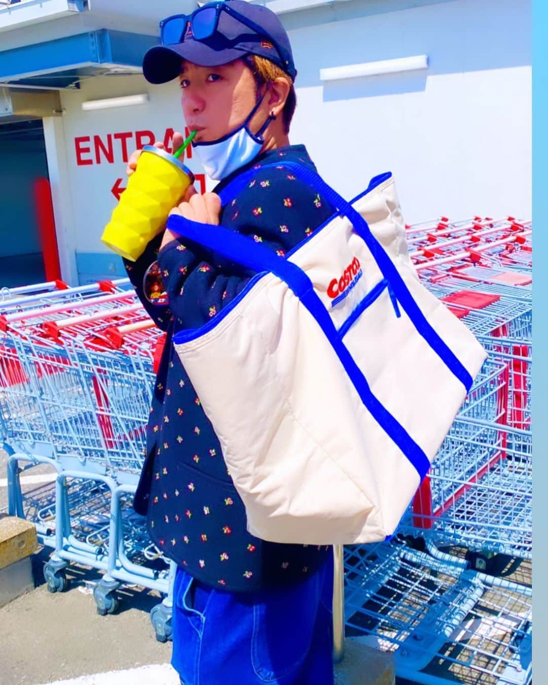 上地雄輔さんのインスタグラム写真 - (上地雄輔Instagram)「おら戦に行くさ #COSTCO #爆買い」4月19日 12時13分 - usk_kmj