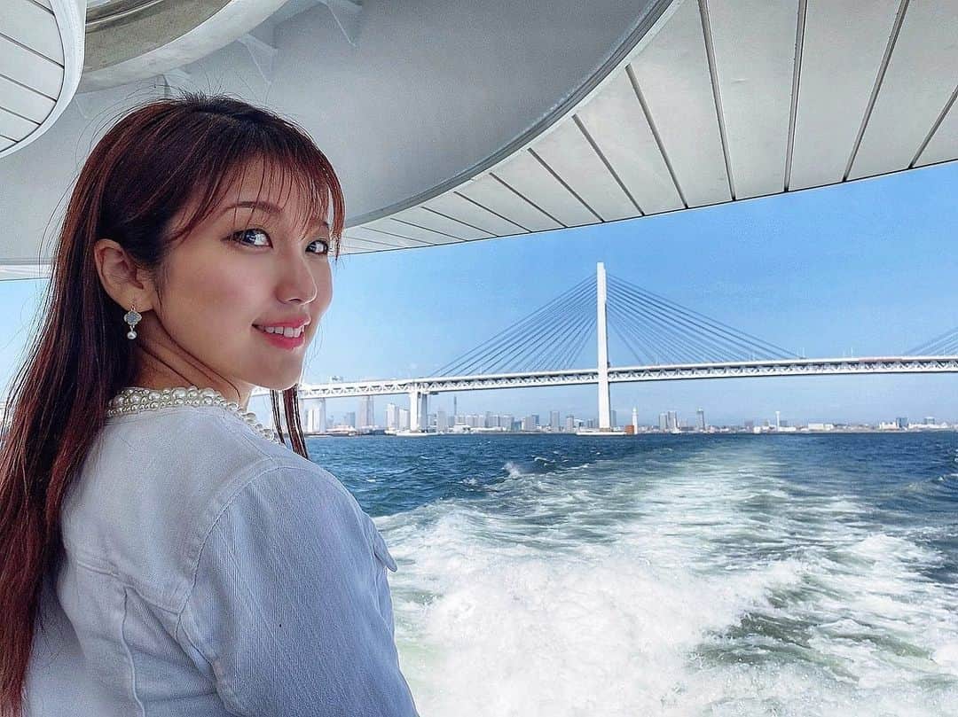 神谷麻美さんのインスタグラム写真 - (神谷麻美Instagram)「#海 ⚓️💗😍💗✨  #ボート ショーも行ったよん🥰❣️❣️🚢💗✨」4月19日 14時17分 - asamice428
