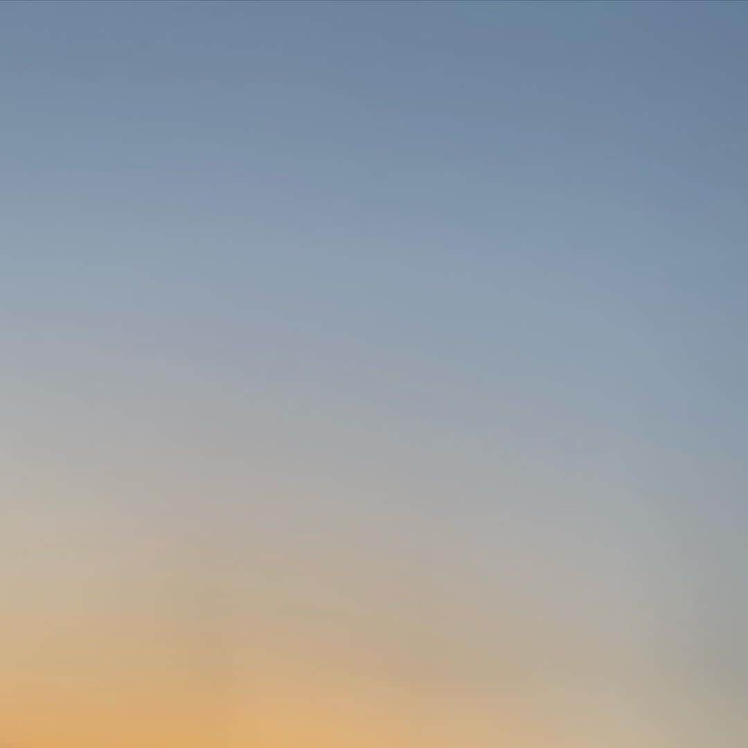 松本日向さんのインスタグラム写真 - (松本日向Instagram)「お仕事終わりの空がとても綺麗だった🌙  .  .  .  .  .  .  .  .  .  .  .  .  .  .  .  .  #松本日向 #空好きな人と繋がりたい #空が好きな人 #福岡の空 #空 #散歩」4月19日 20時02分 - matsumoto_hinata