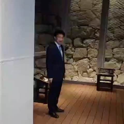 のインスタグラム：「🏯復旧した天守閣は「おもいやりエレベーター」付き❗️」
