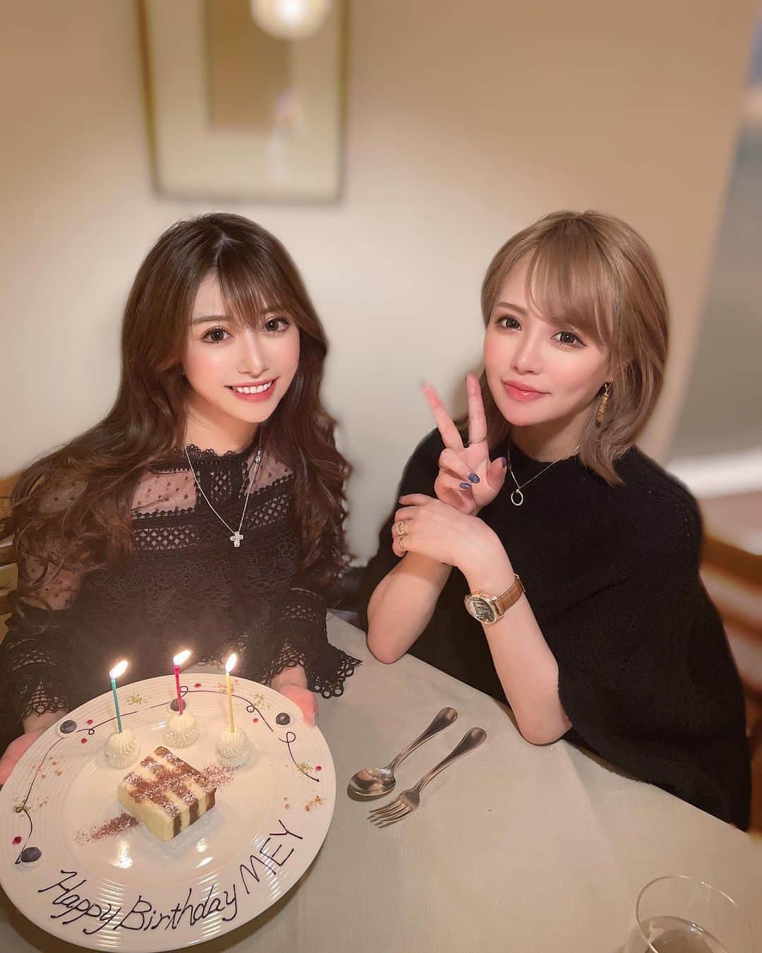 藤咲めいのインスタグラム：「あかねちゃんにアッピアでお誕生日祝いしてもらったよ👶❣️🌿 広尾のアッピア初めて😳🧡 ジェノベーゼとボロネーゼが美味しすぎて忘れられない🤦‍♀️💓 あかねちゃん連れてってくれてありがとう☺️✨ ごちそうさまでした🥰 . . .  #モデル #インフルエンサー #美容 #美容好きな人と繋がりたい #美容垢 #サロンモデル #ファッションコーデ #グルメな人と繋がりたい #写真好きな人と繋がりたい #サロンモデル #ポートレート #ポートレートモデル #被写体 #美容室 #美容師 #ヘアメイク #ヘアアレンジ #お洒落 #美容 #メイク #コスメ #ビジョビ #ootd #fashion」