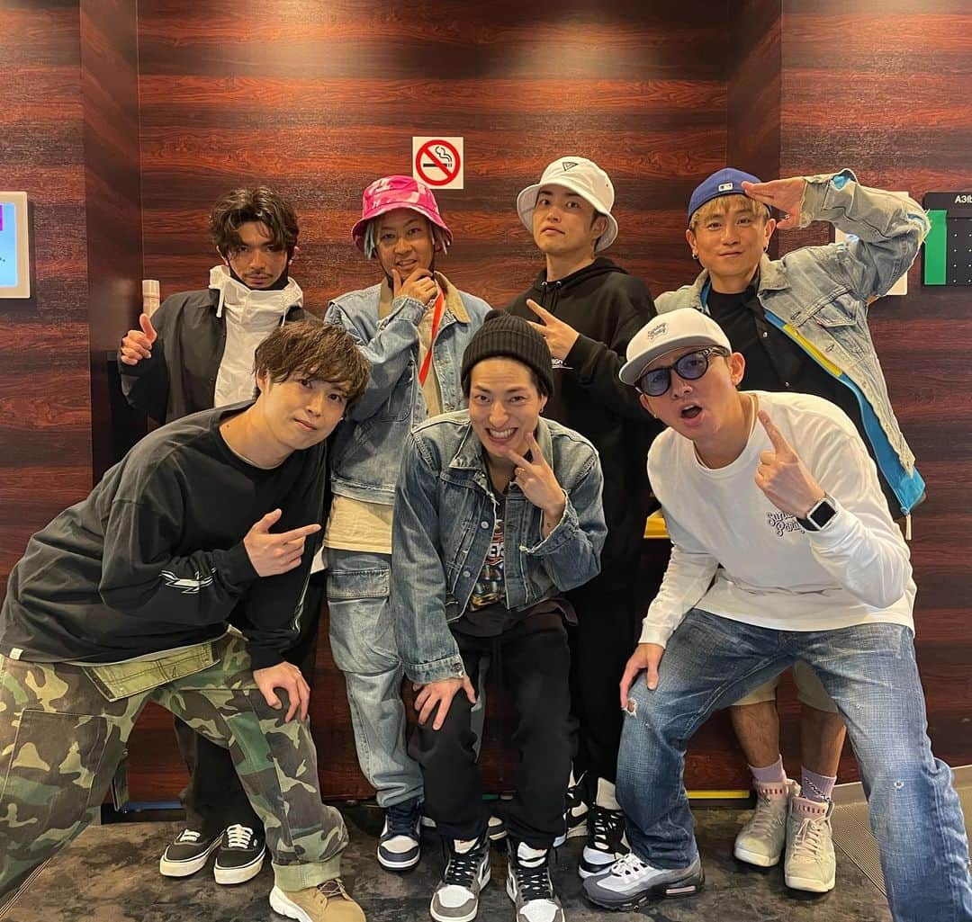 KIMI さんのインスタグラム写真 - (KIMI Instagram)「DA PUMP @cdtv.tbs6  #CDTV #DAPUMP #DPC #ISSA #YORI #TOMO #U_YEAH #KENZO #DAICHI #KIMI 🦍✌️」4月19日 23時18分 - kimi_da_pump