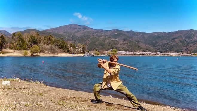 小林直己さんのインスタグラム写真 - (小林直己Instagram)「先ほど配信スタートされました✨ 何度も見ている映画#thegreatestshowman の自分自身に凄く刺さった大好きな曲 #thisisme を#ダンスカバー させてもらいました✨ とにかく自信がもてない時、勇気が欲しい時にもぜひ観てほしい作品です❗️  I was dancing original choreography from the film “The Greatest Showman”.  When I listen to this song “This Is Me”, I can feel confident about myself.   Are you confident in yourself?Do you love yourself?  #thisisme #NDV #youtube」4月19日 23時23分 - naokikobayashi_works