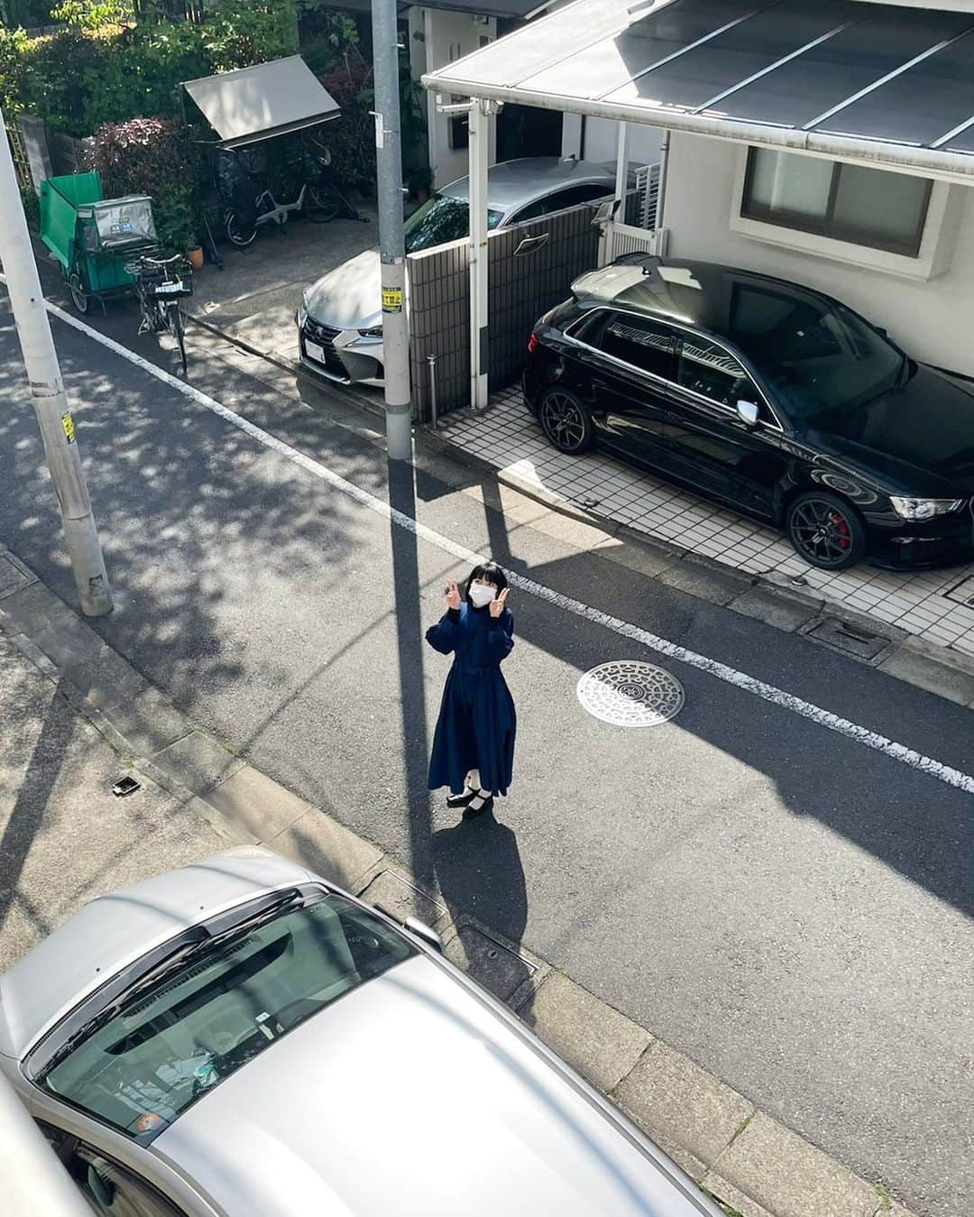 カネコアヤノのインスタグラム：「✌️」