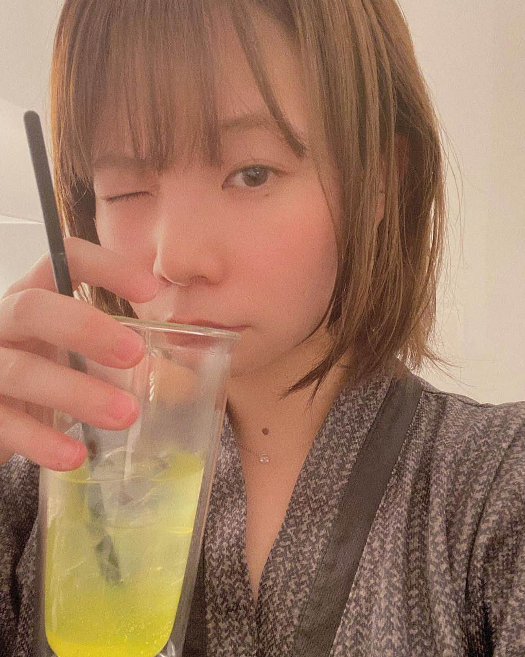 真奈さんのインスタグラム写真 - (真奈Instagram)「初かるまるー！ 整いすぎてくらくらする  #立ちくらみの時と同じ #整ったんじゃなくて貧血かな　 #かるまる　 #サウナ女子  #今週サウナウィーク #最高です」4月20日 0時14分 - manatmnt0116