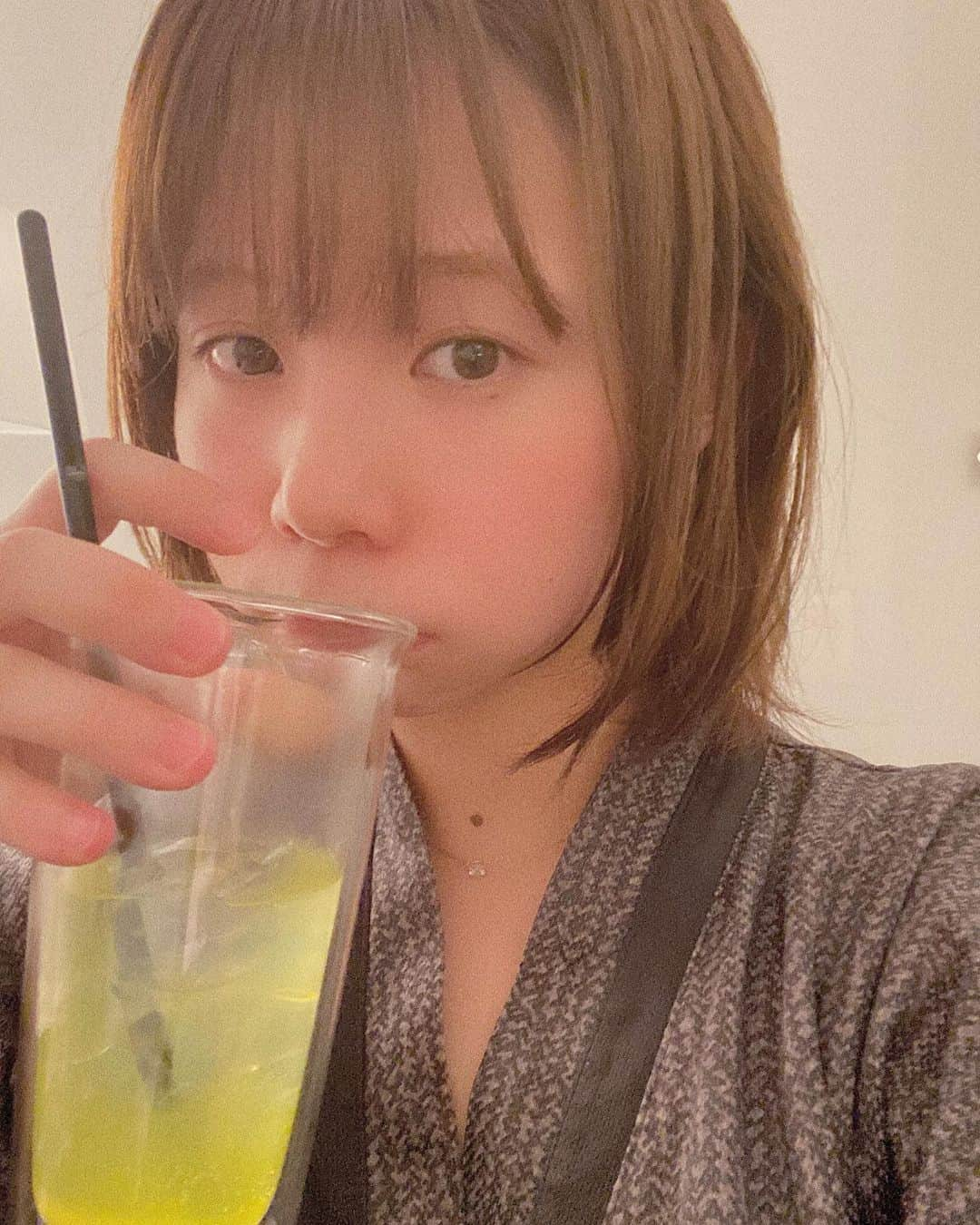 真奈さんのインスタグラム写真 - (真奈Instagram)「初かるまるー！ 整いすぎてくらくらする  #立ちくらみの時と同じ #整ったんじゃなくて貧血かな　 #かるまる　 #サウナ女子  #今週サウナウィーク #最高です」4月20日 0時14分 - manatmnt0116