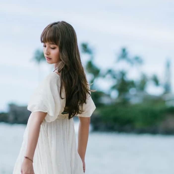 石田ニコルさんのインスタグラム写真 - (石田ニコルInstagram)「懐かしいのでてきたw  前髪また少し 恋しくなってきたなぁ。 ハワイいきたい。  #hawaii」4月20日 9時25分 - nicole_ishida