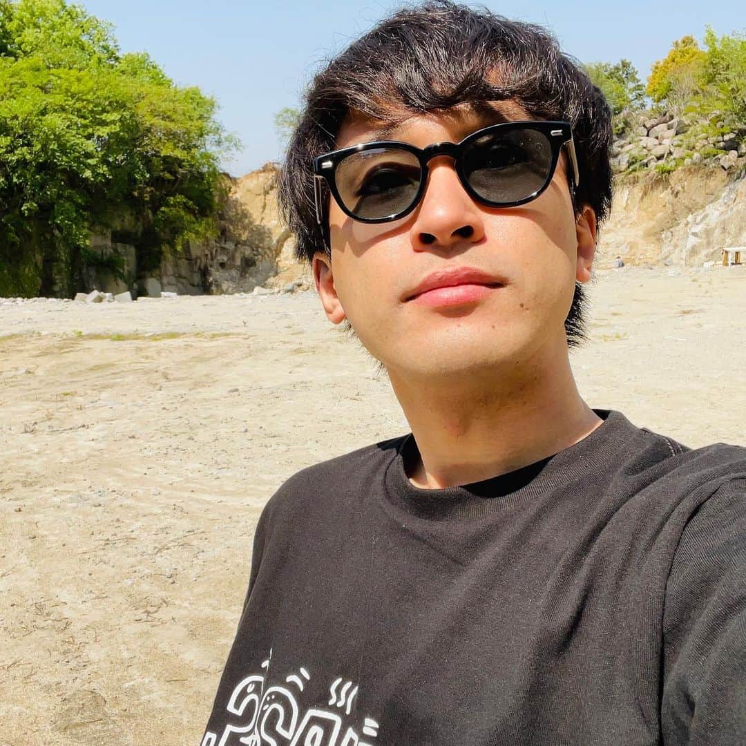 としみつのインスタグラム：「なちぃ！(あつい)」